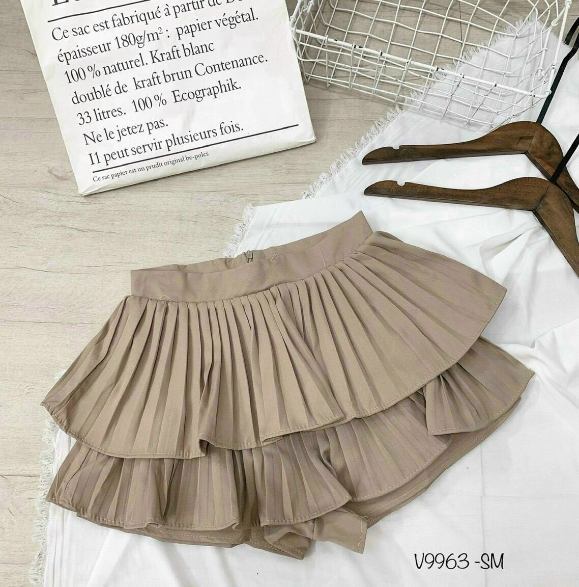 CHÂN VÁY XẾP LI HAI TẦNG