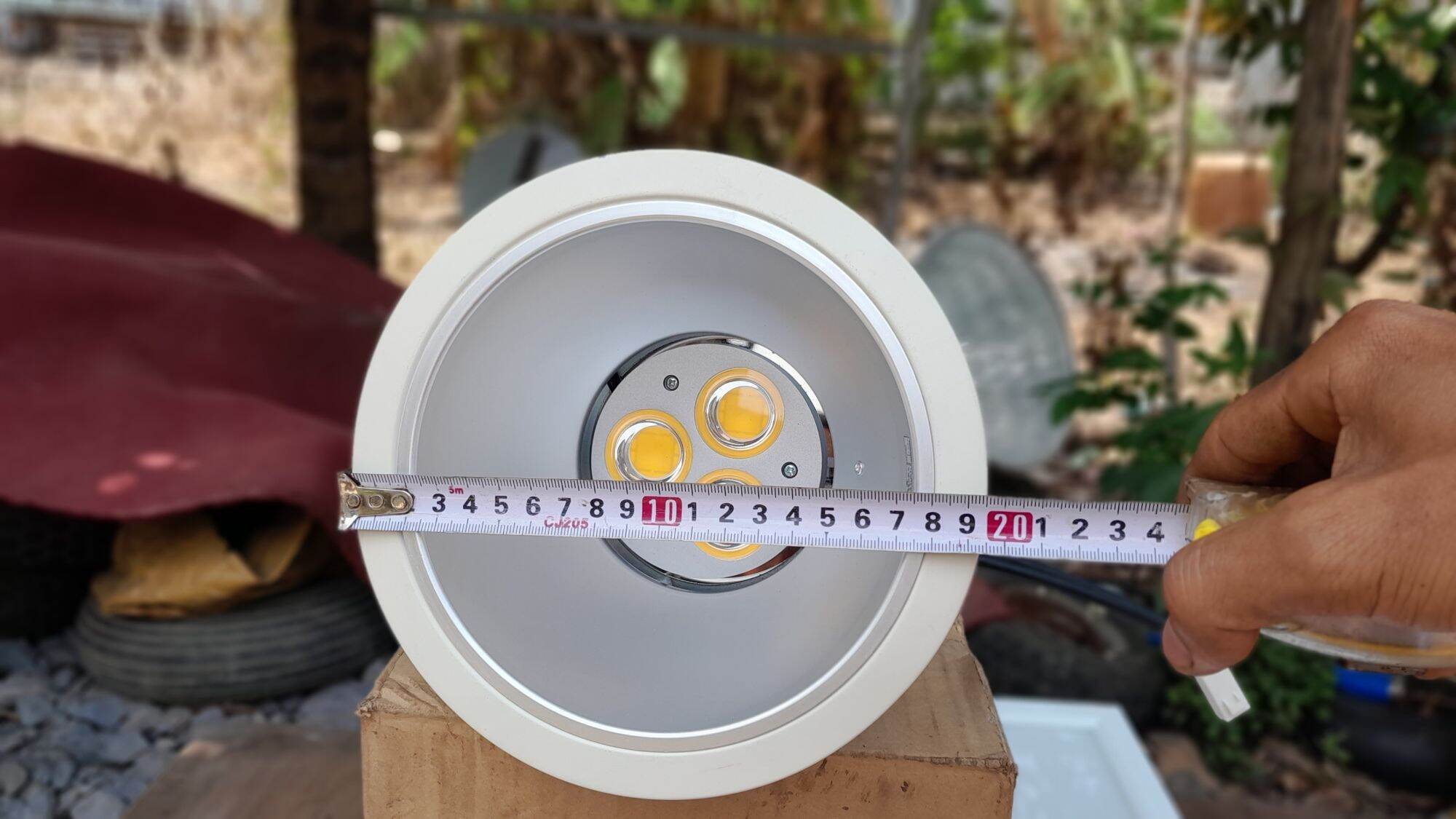 led âm trần nhật bản