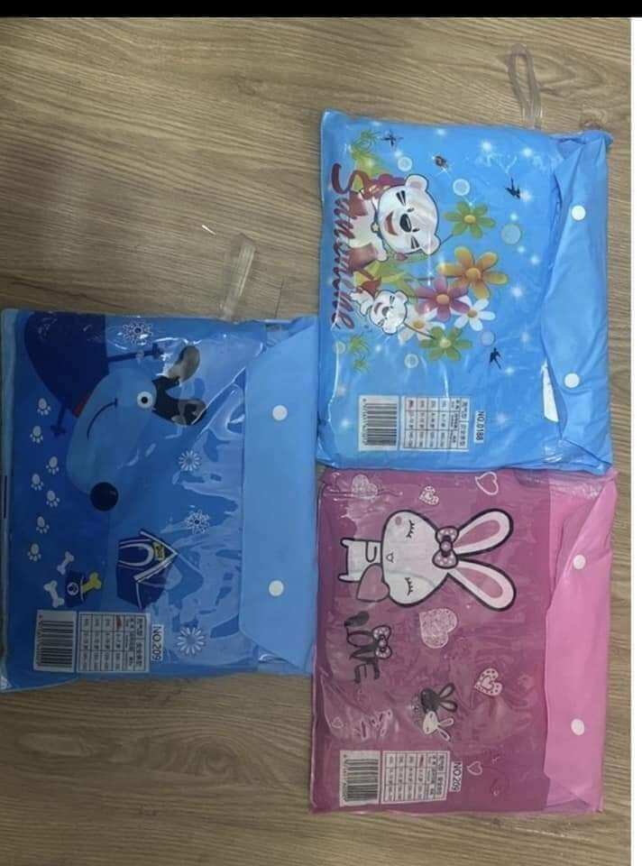 áo mưa cho bé từ 4 đến 12 tuổi
