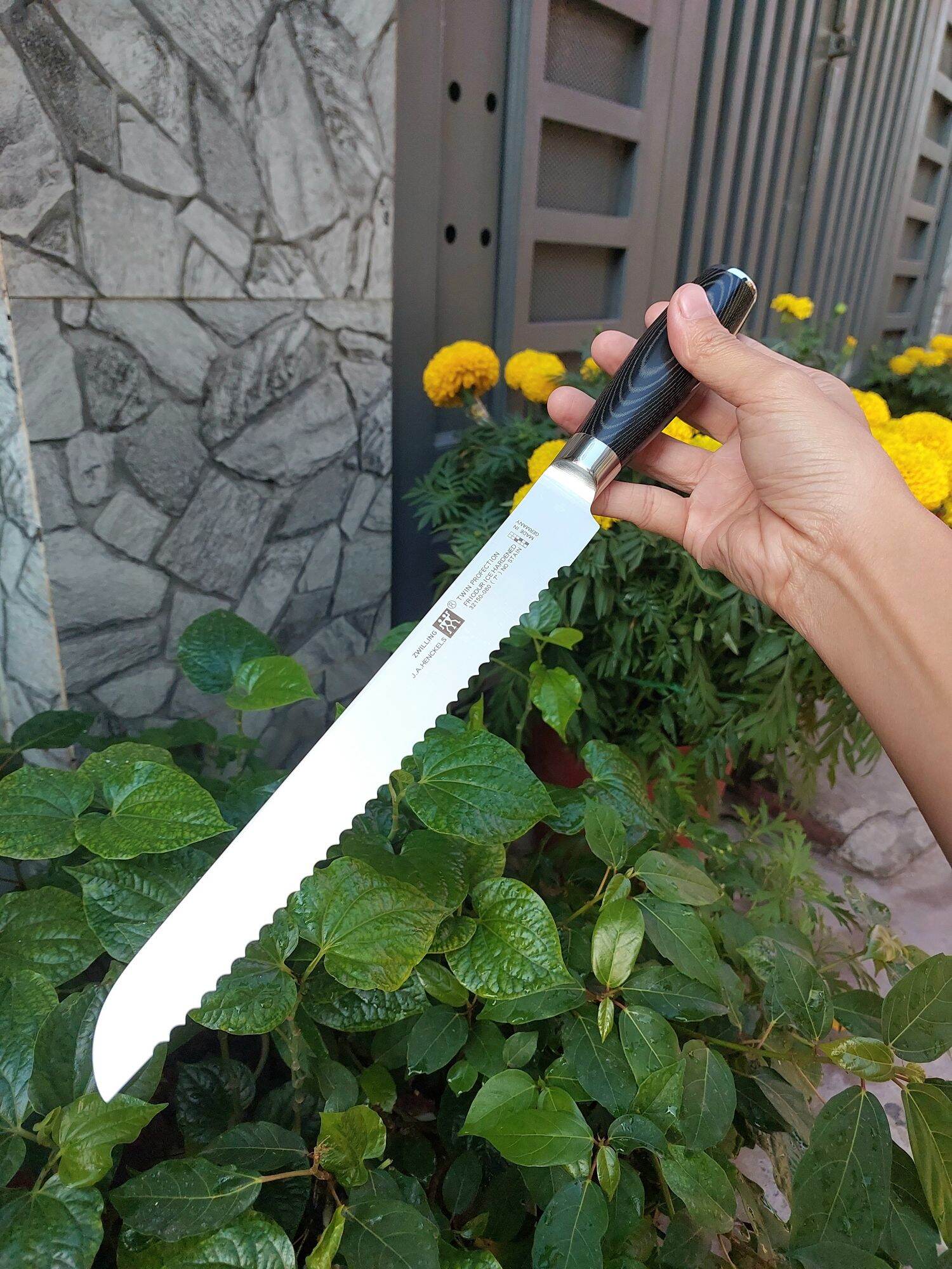 Dao răng cưa cắt bánh mì, cắt thịt cá đông lạnh dài 39cm