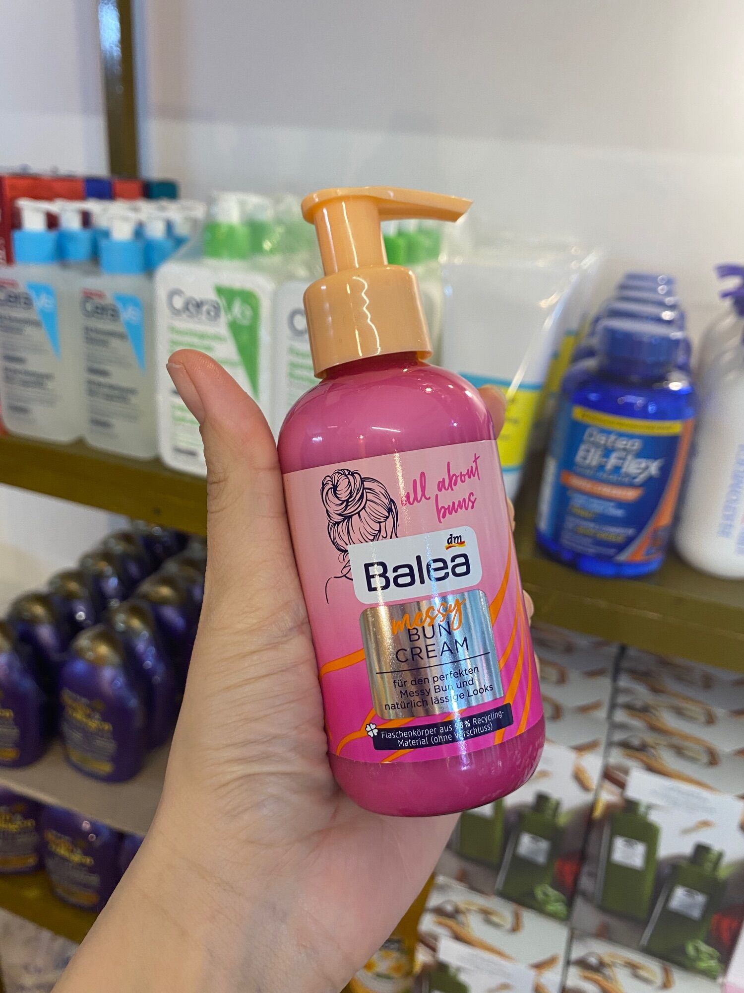 Kem làm phồng tóc Balea