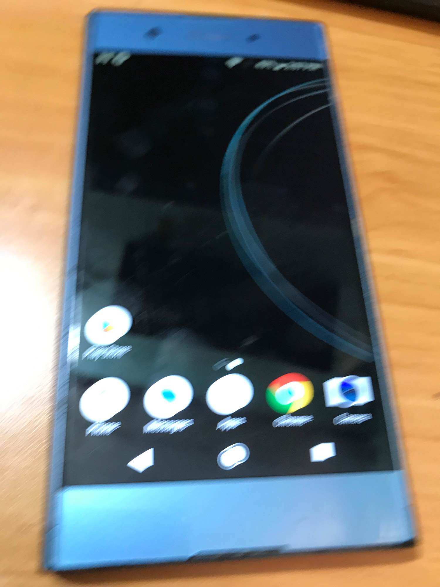 Sony XA1 Plus  Cũ Android 8 2 sim có 4G