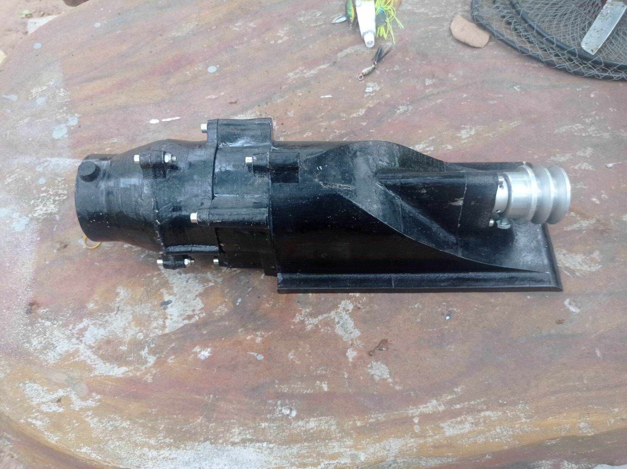 Turbo jet 100mm lắp thuyền composite