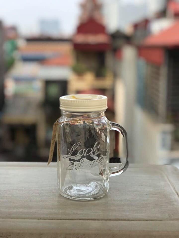 Bình nước thuỷ tinh Lock&Lock có tay cầm 630ml LLG002