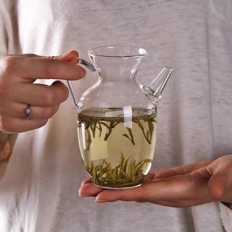 Tống trà thuỷ tinh dung tích: 300ml.