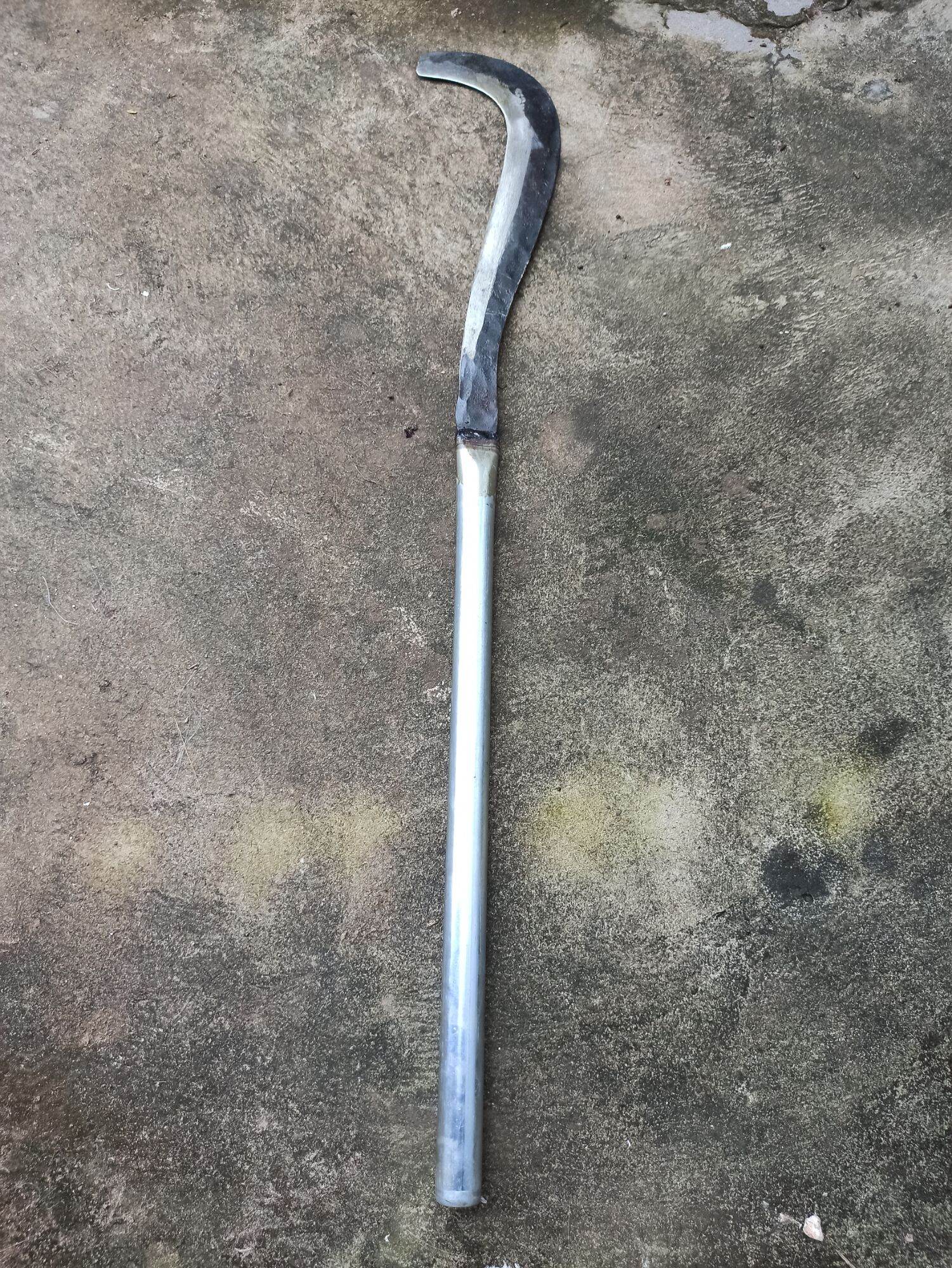 Rựa phát cỏ, liềm phát cỏ chặt cây cán tiếp sắt dài 90cm