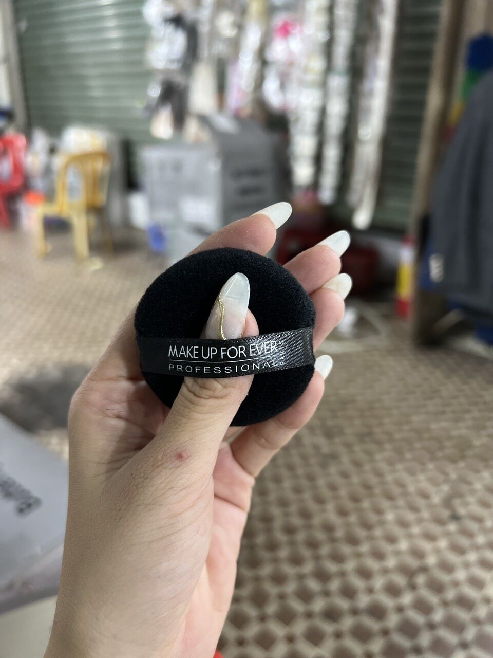 Bông phấn makeup forever