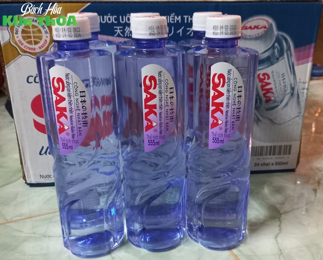 Combo 5 chai nước suối SAKA - Công Nghệ Nhật Bản 555ml