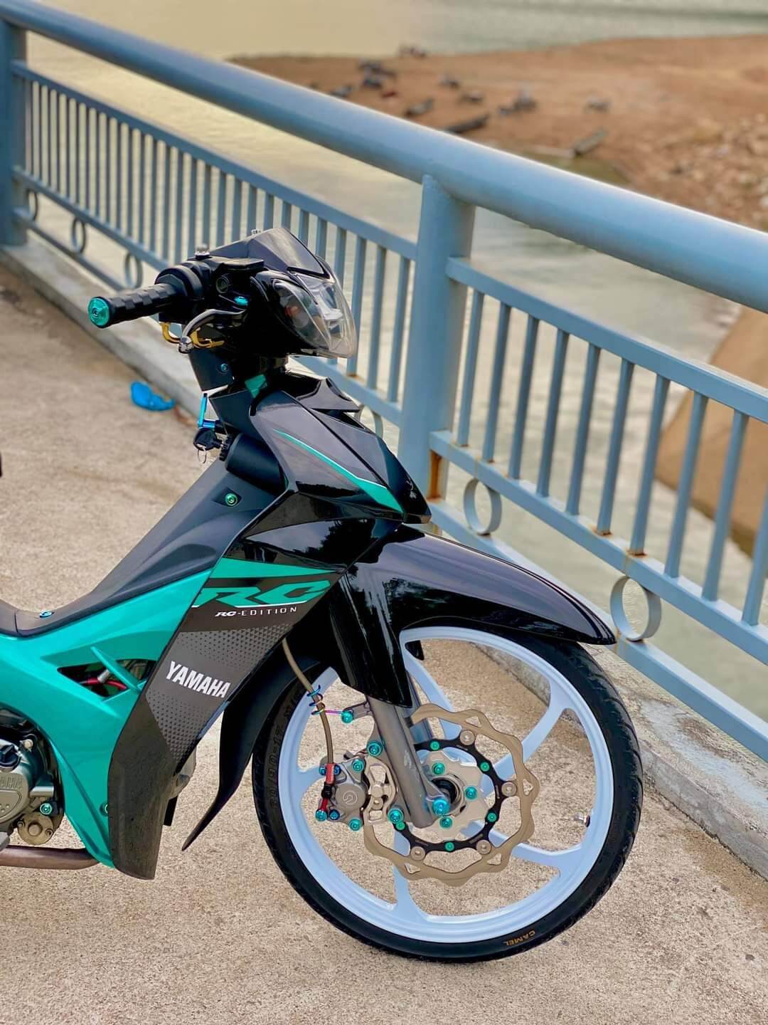 tem rời sirius đen rc phối xanh