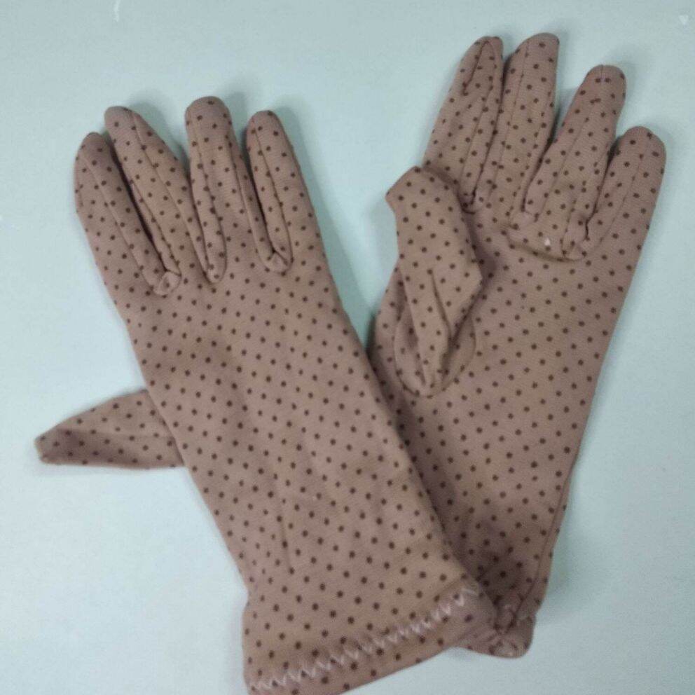 Bao tay cotton chấm bi 3 lớp