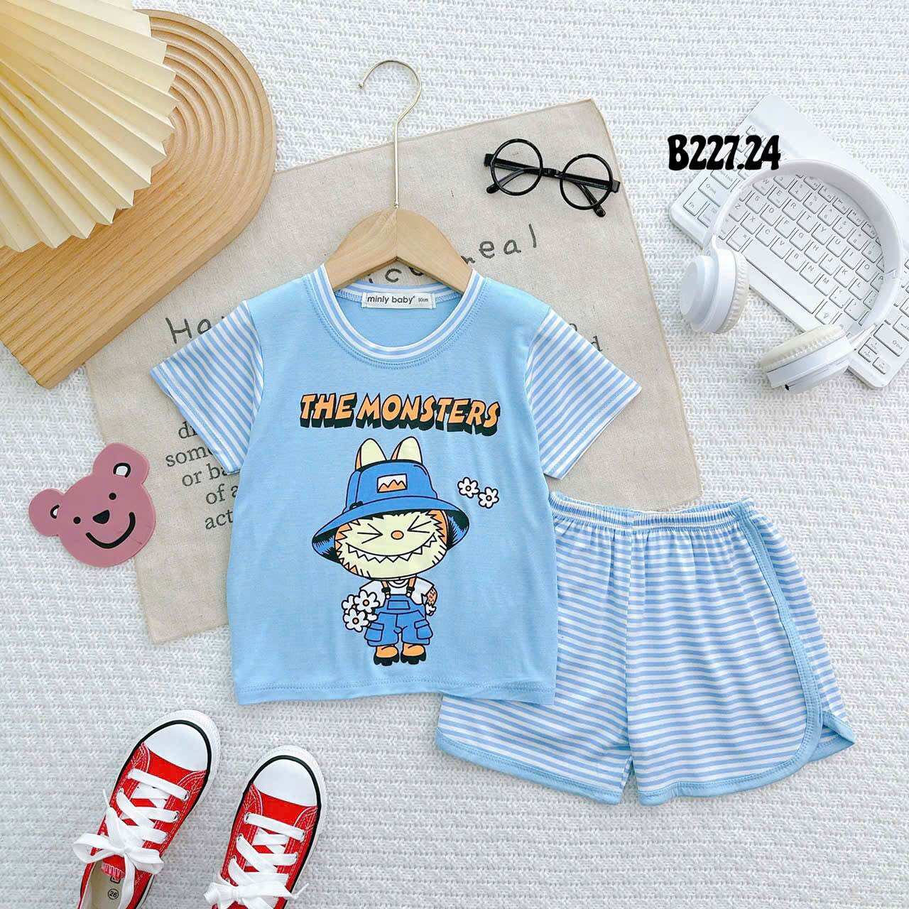 Short-Sleeved T-Shirt Set for Boys
