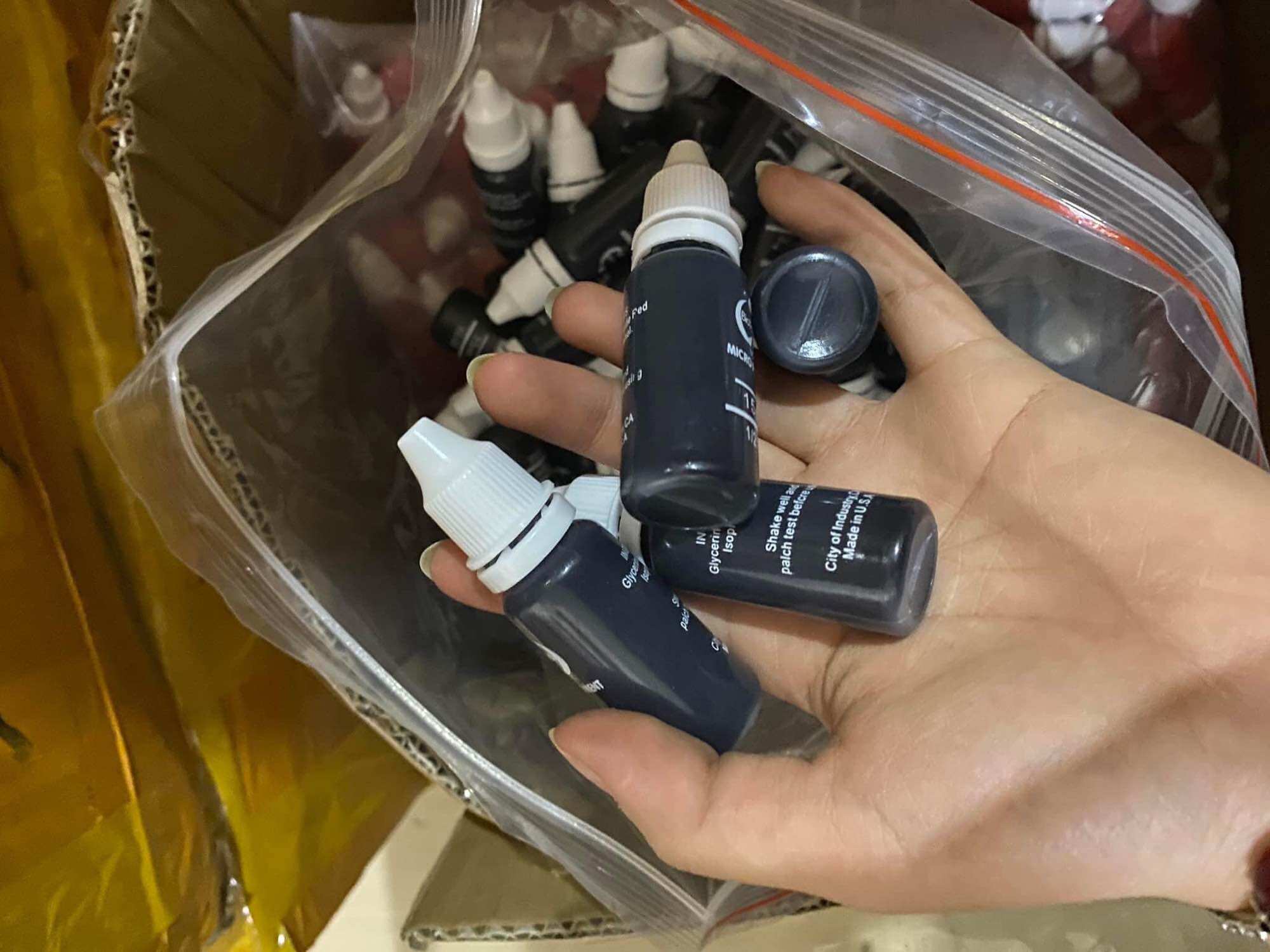 Mực tập trên da giả Bio