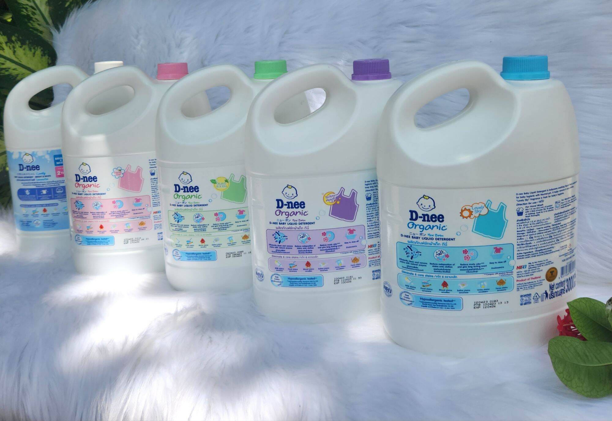 Nước Giặt Dnee Thái lan Tem Đại Thịnh 3000ml