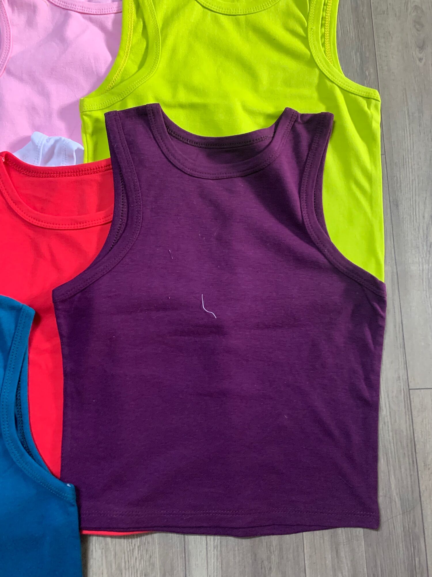 Combo 3 áo ba lỗ ngược chỉ 45k( khách k chọn màu shop giao ngẫu nhiên ạ)