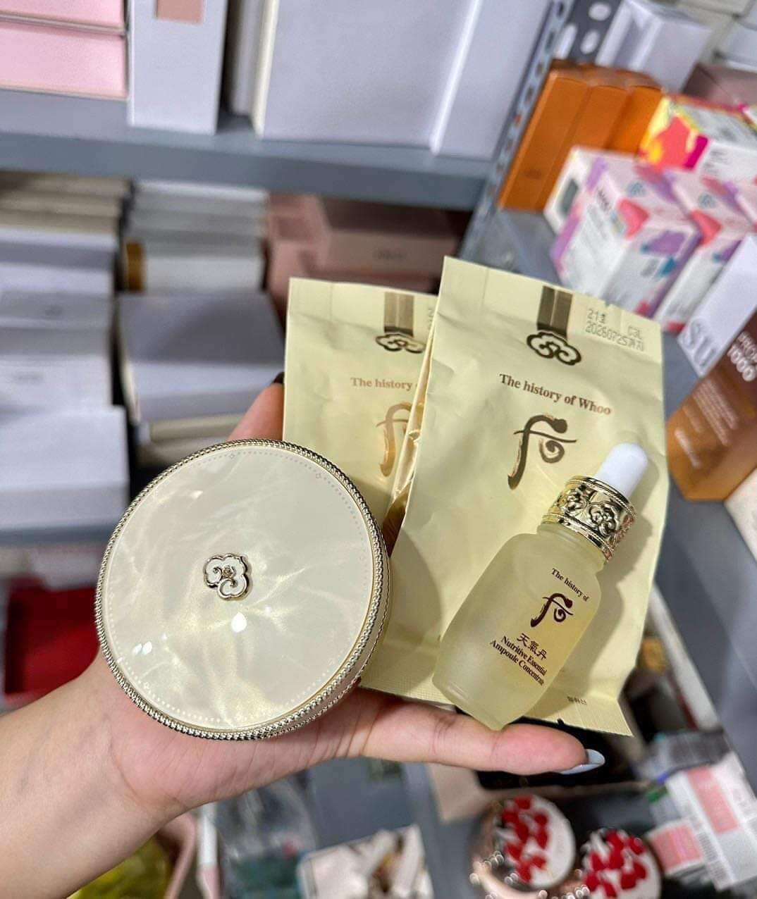 Sét Phấn Nước Whoo Vàng Cao Cấp Đa Năng