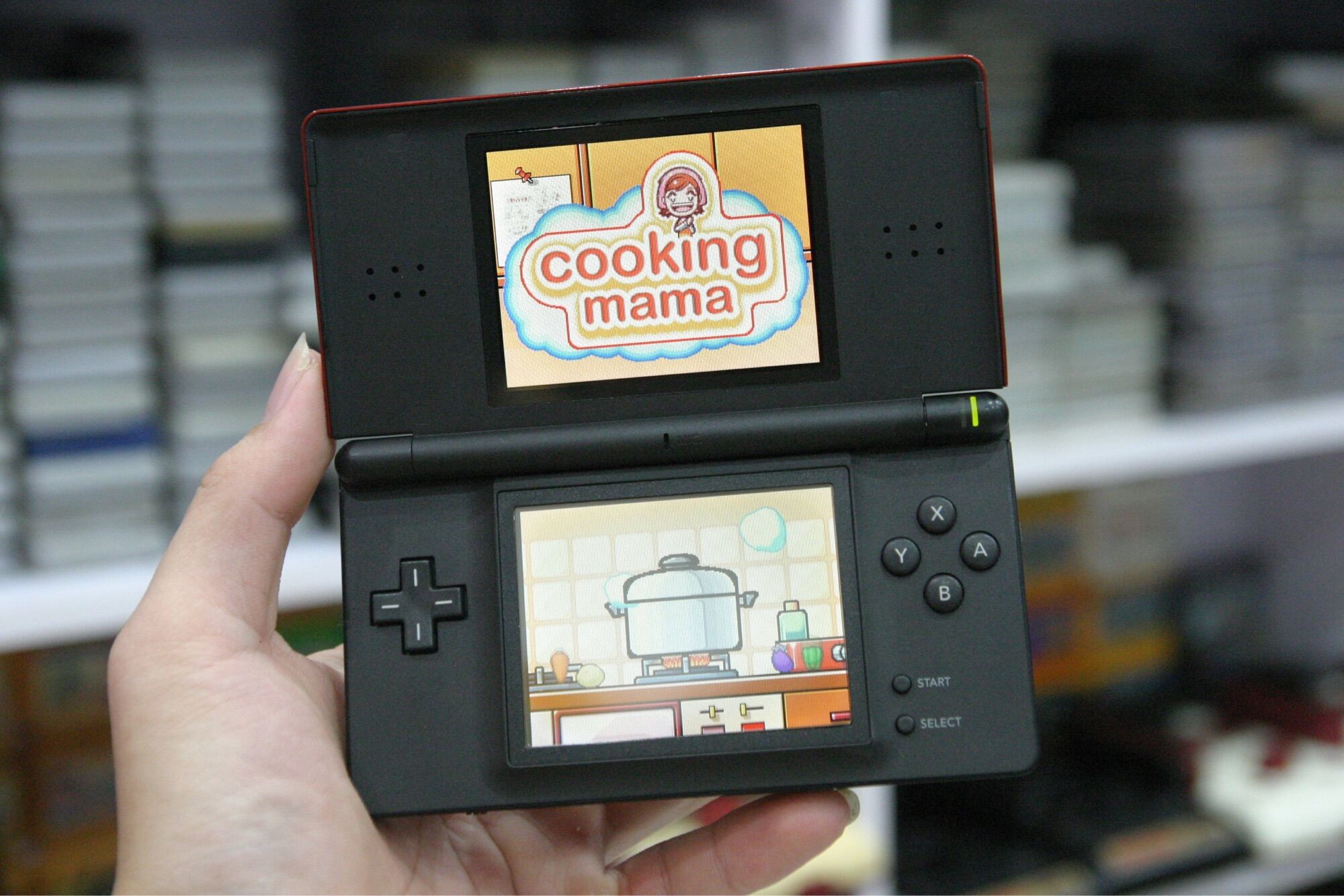Máy Nintendo DS Lite đen xanh đỏ 99%