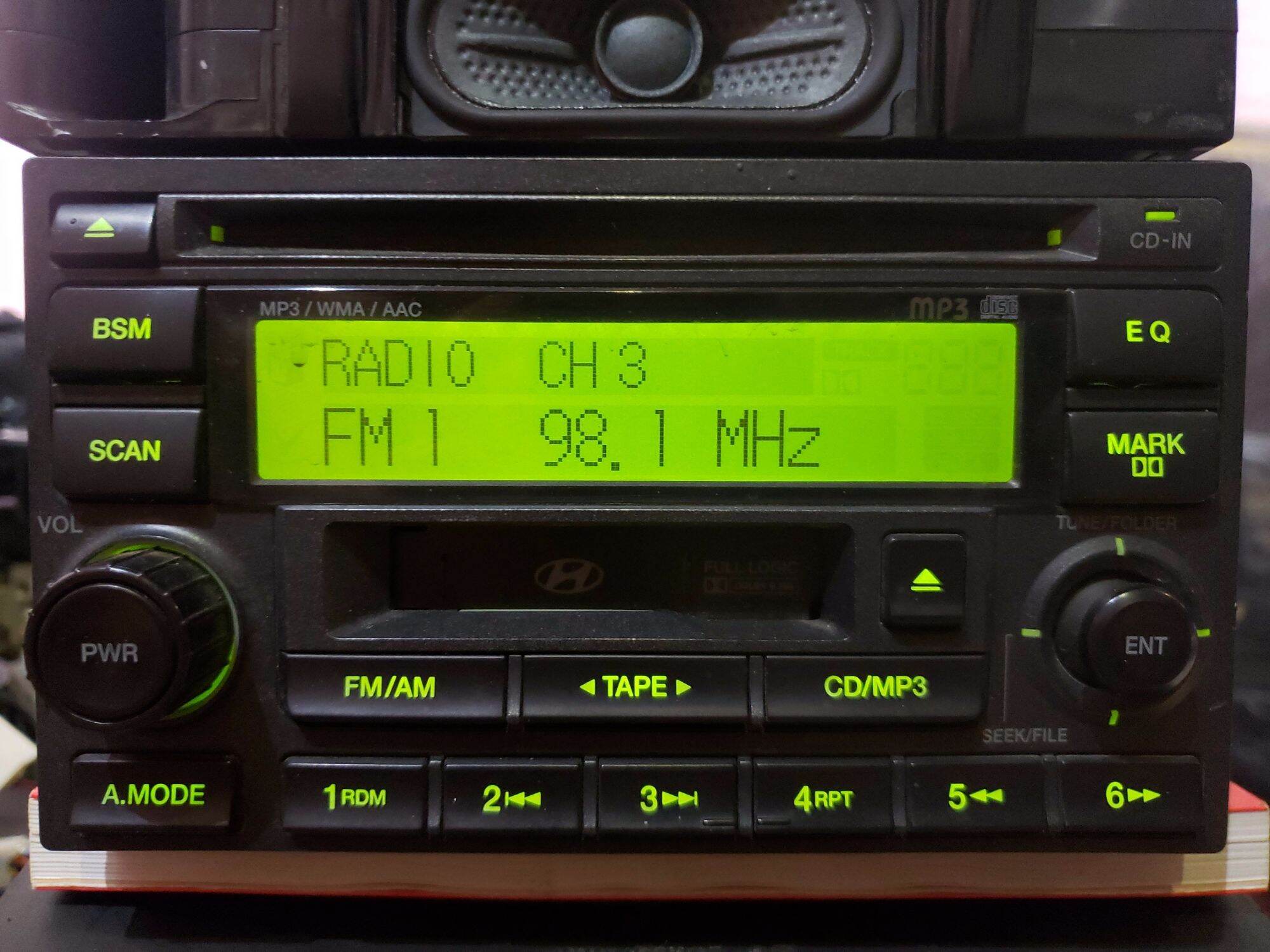 Radio &cd & tape xe tucson