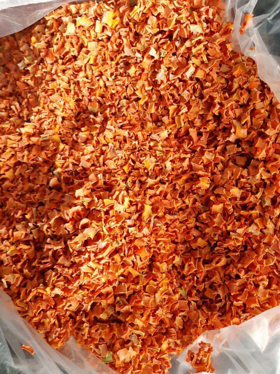 Cà rốt sấy thái hạt lựu - 500 gr