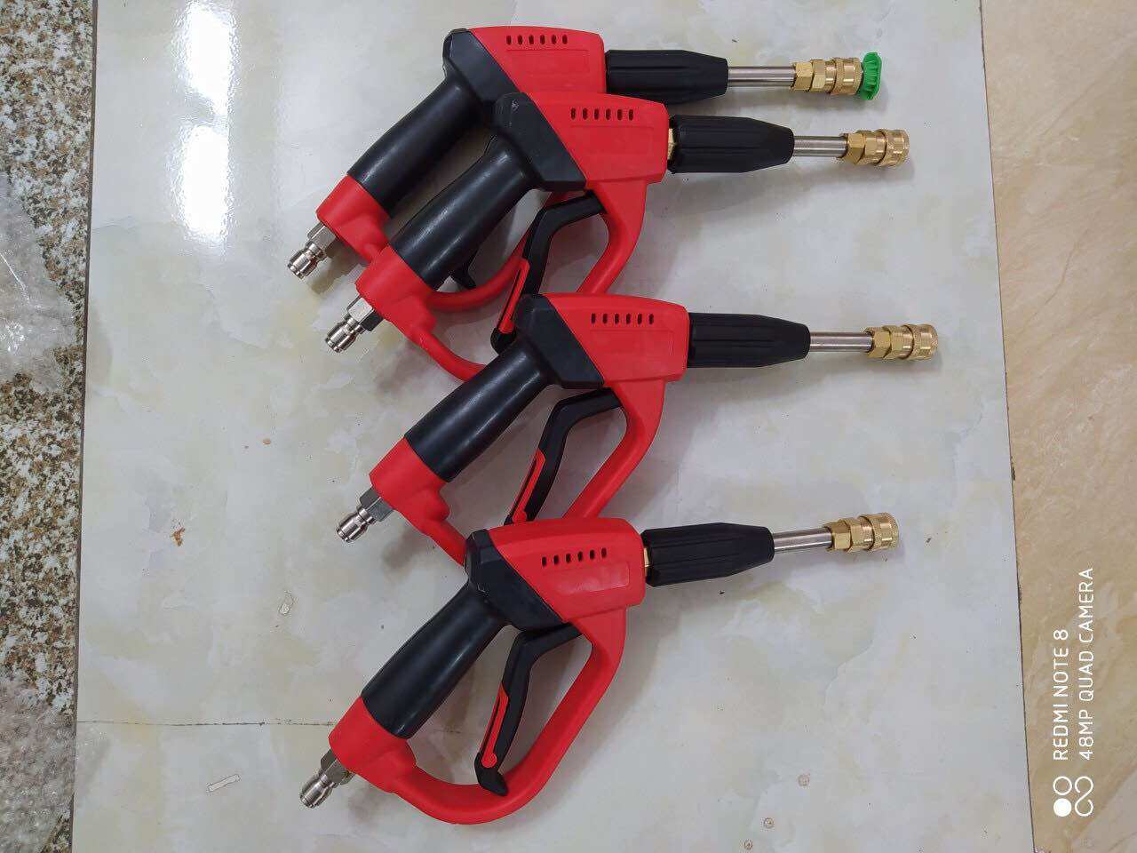 Xịt rửa xe cao áp các loại  (tặng kèm 1 béc )