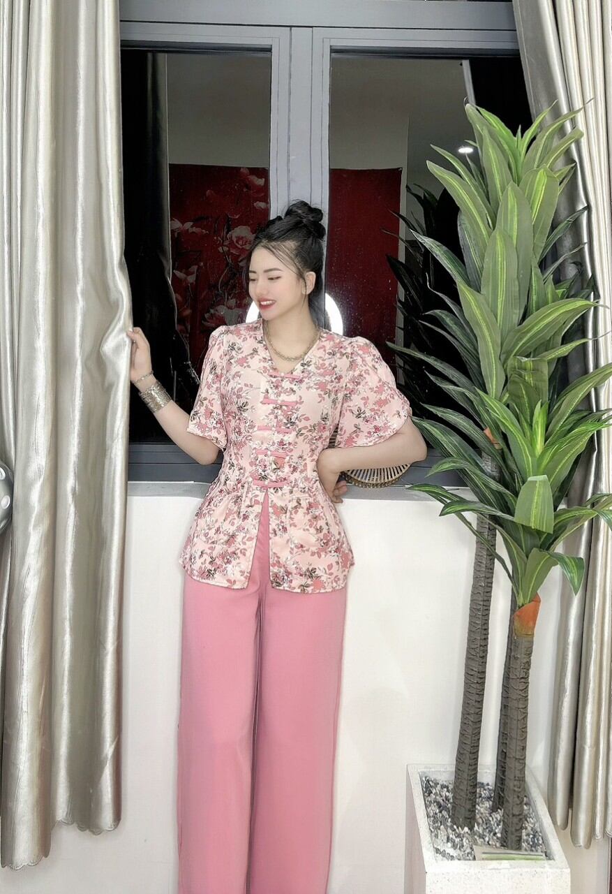 Bộ bà ba cổ tim túi tiền tay cánh dơi