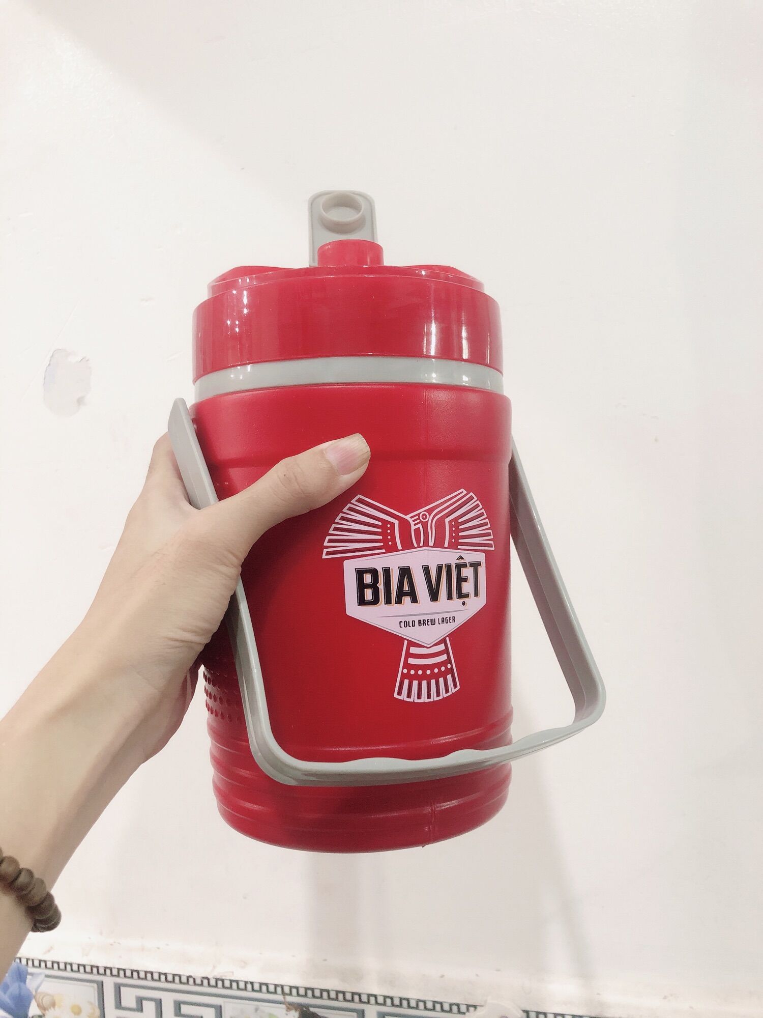 Ca nước giữ nhiệt 1.5L có tay cầm