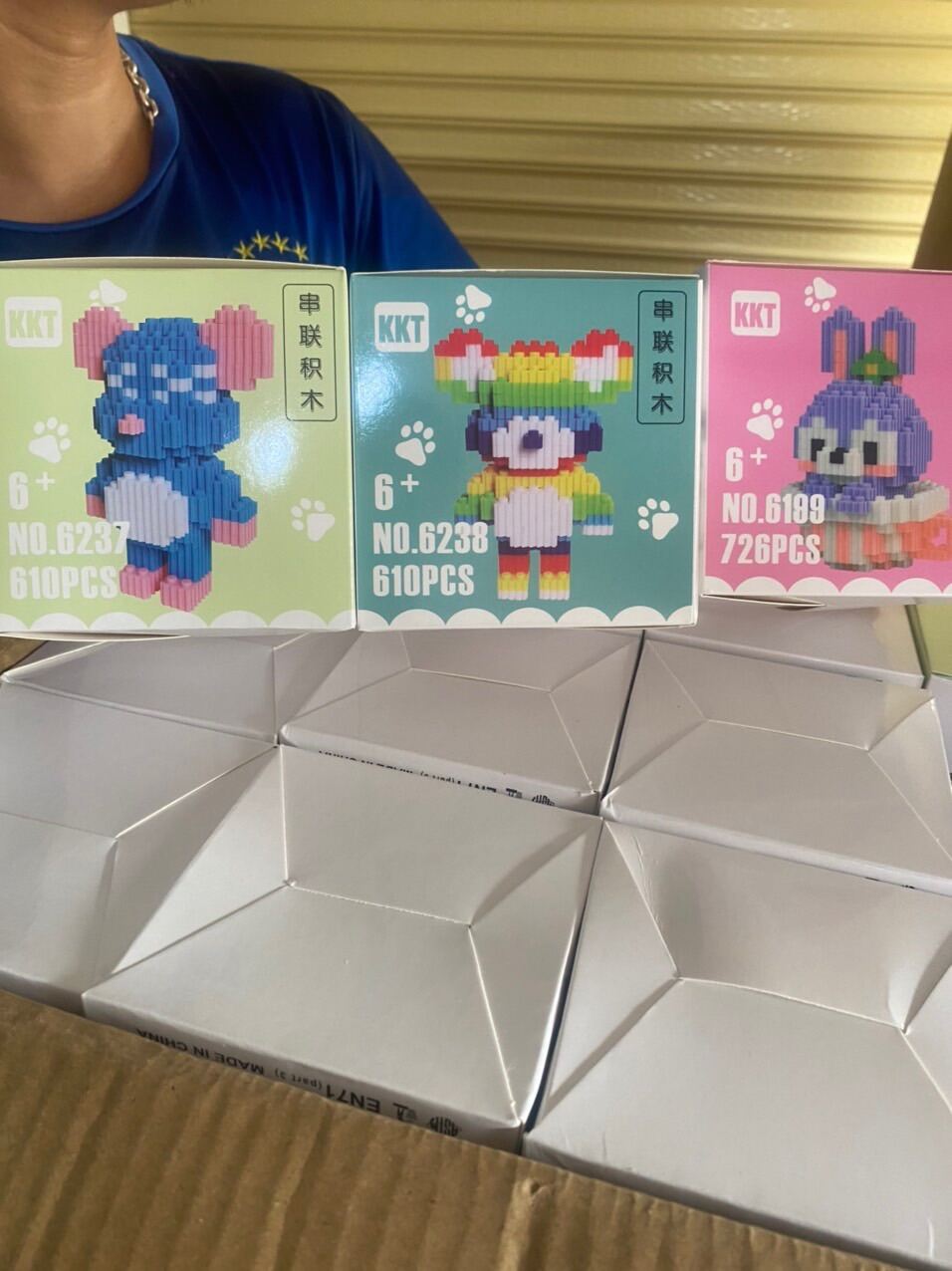 Đồ chơi lego giao ngẫu nhiên