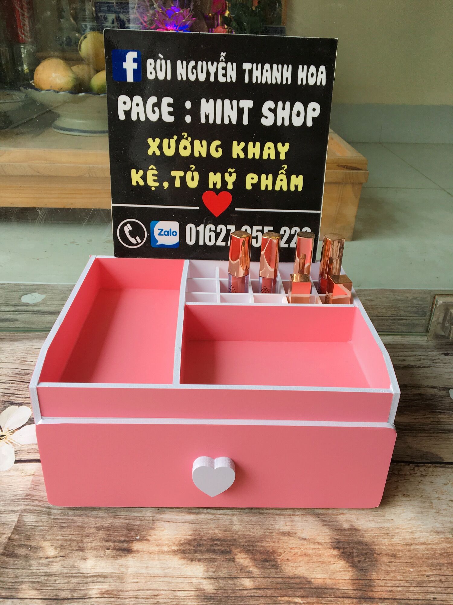 kệ mỹ phẩm nhỏ hồng phấn mới 25cm