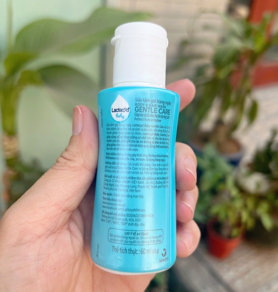 Sữa tắm gội toàn thân cho bé Lactacyd 60ml
