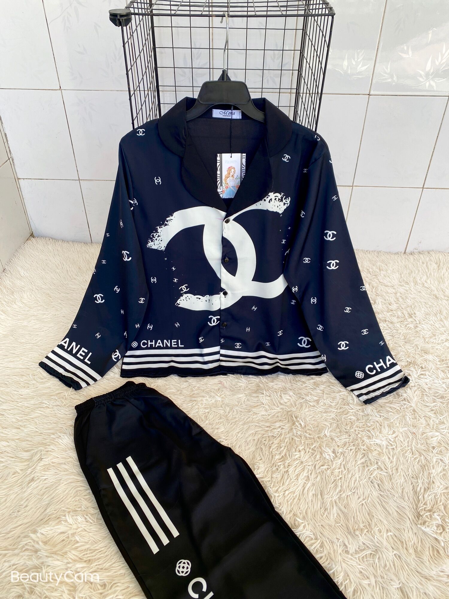 Bộ Pyjama Lụa In 5D Hoạ Tiết Chanel siêu đẹp