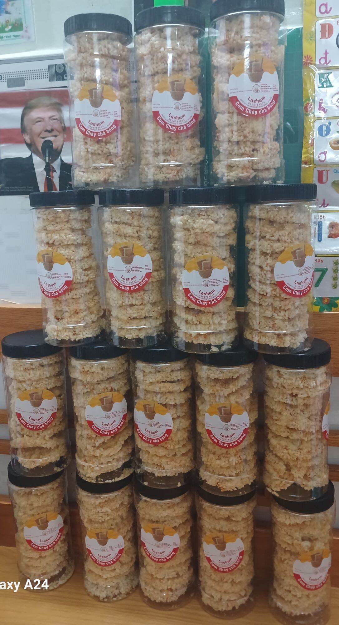 Cơm cháy chà bông gà