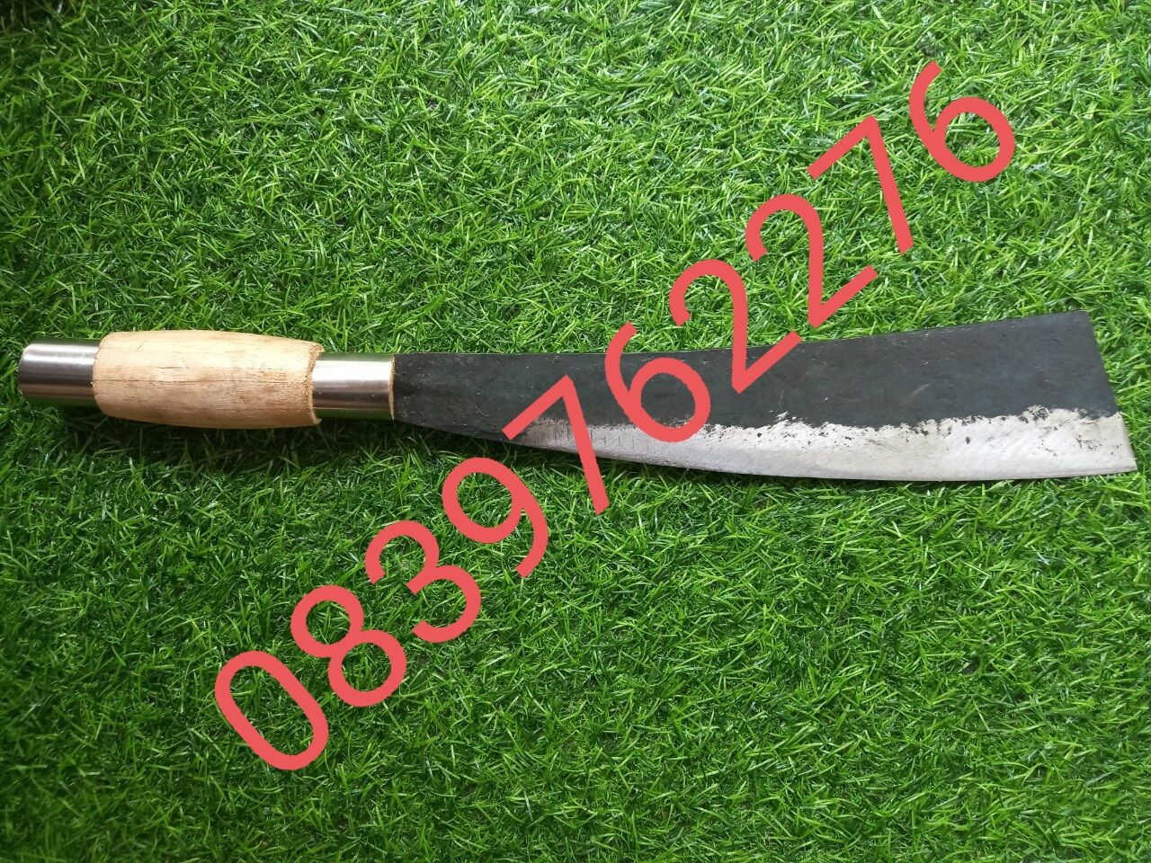 Dao chặt củi nhíp xe