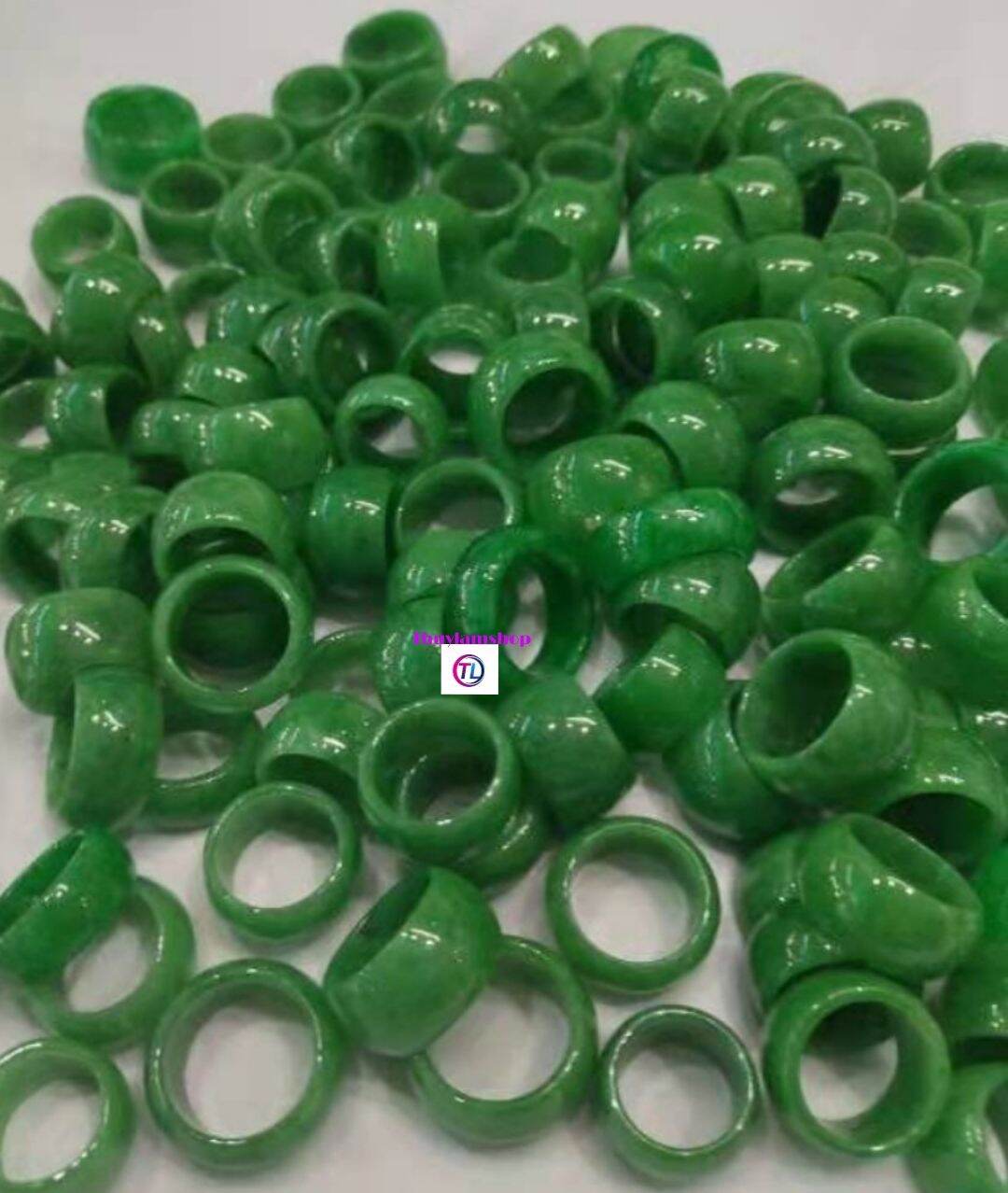 Nhẫn đá ngọc cẩm thạch thiên nhiên bao kiểm định