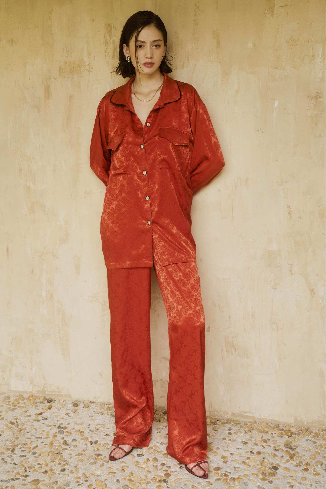 Thyph-deryn set lụa cổ sen đỏ cam mặc nhà cao cấp