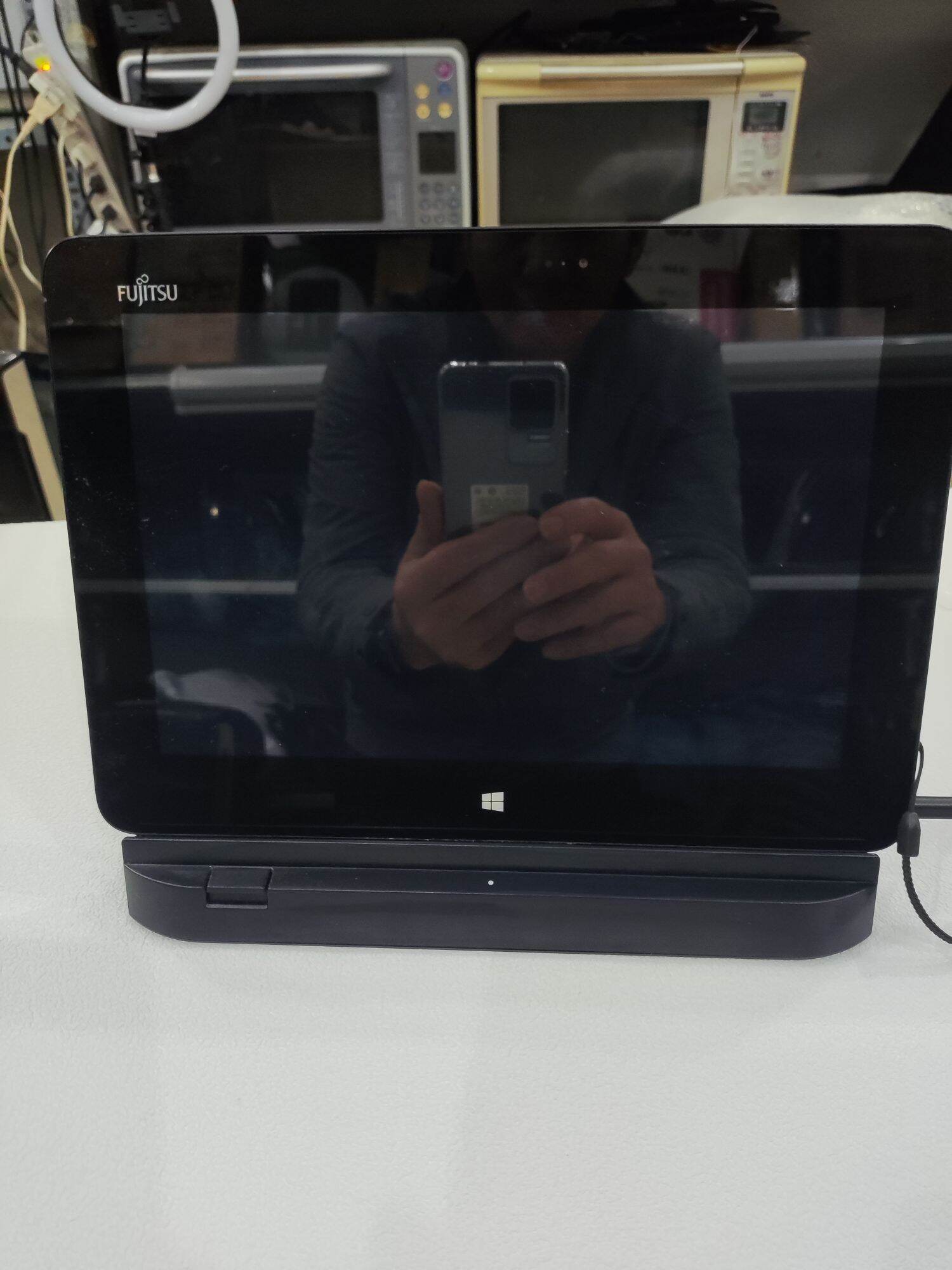 bán máy tinh bảng Fujitsu kèm dook model q555k