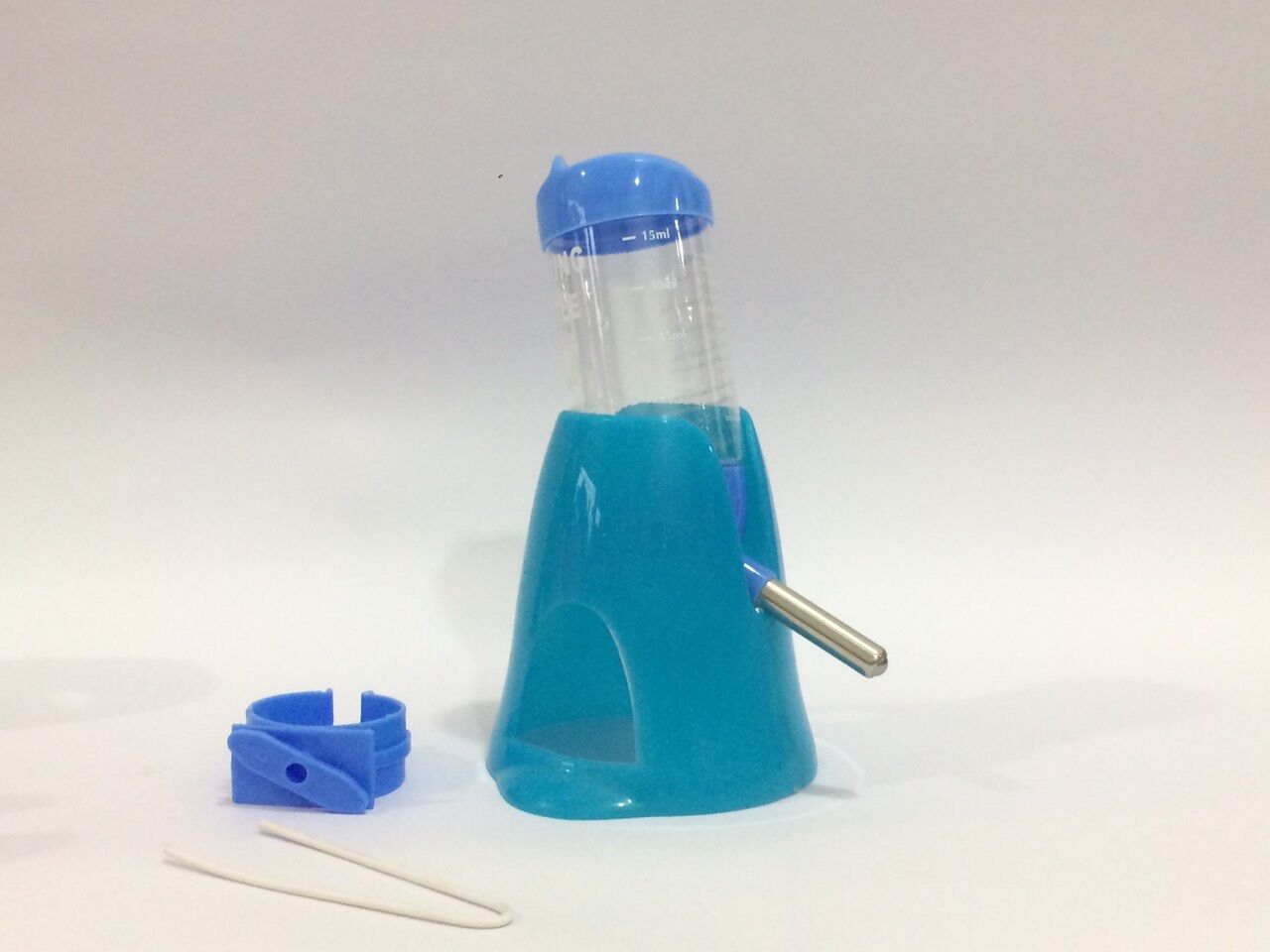 Đế bình nước hamster 2in1