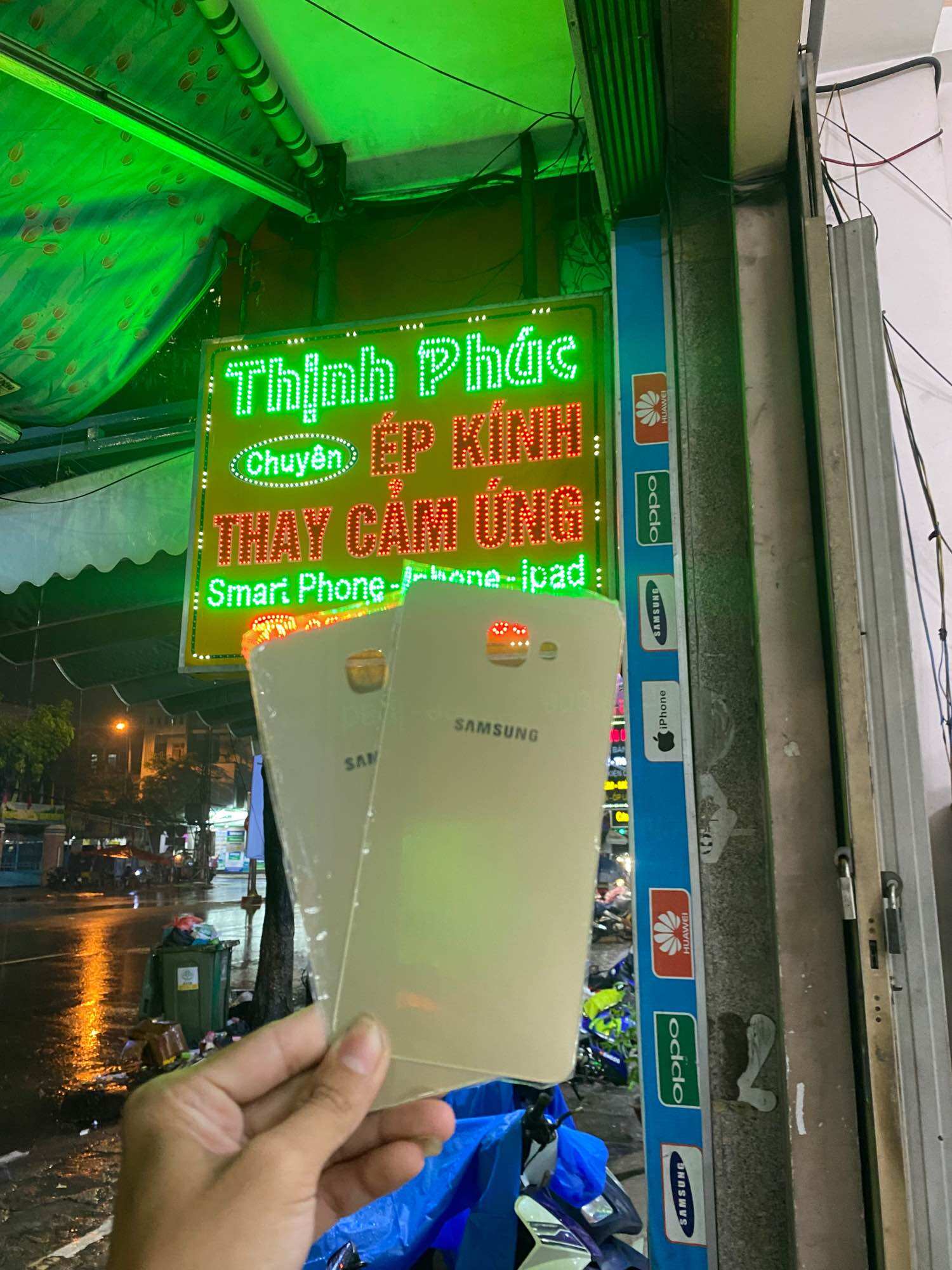 Nắp lưng  kính lưng Samsung A9 Pro A910 vàng(không kính cam)