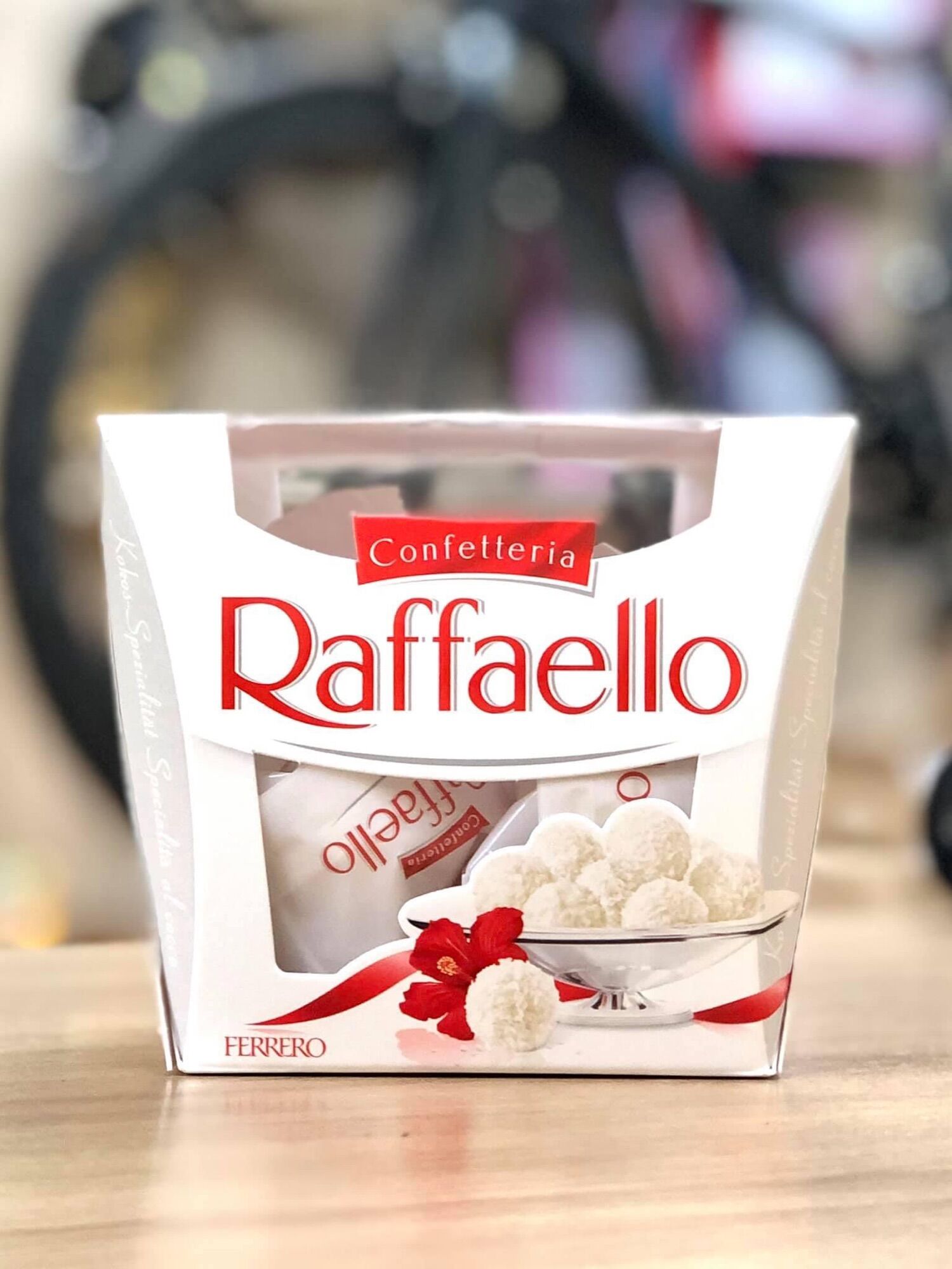 SOCOLA KEM DỪA RAFFAELLO 150g
