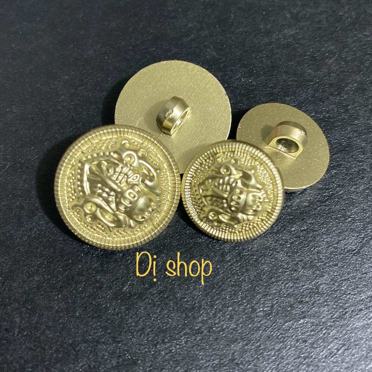 Set 5 NÚT NHỰA GIẢ ĐỒNG SIZE 2.1cm ( thẻ bài)