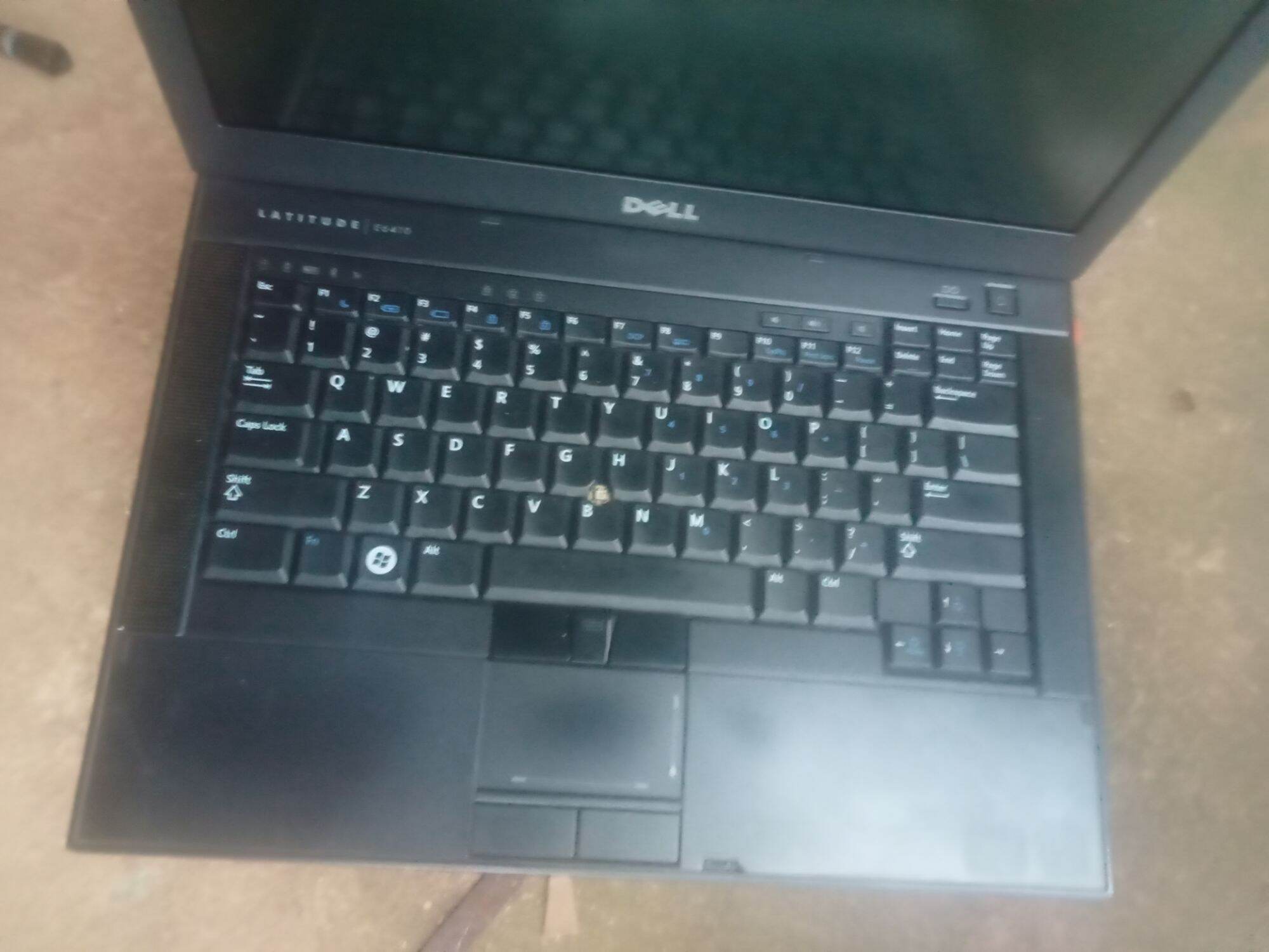 Laptop Dell latitude E 6410 Lỗi màn hình xanh