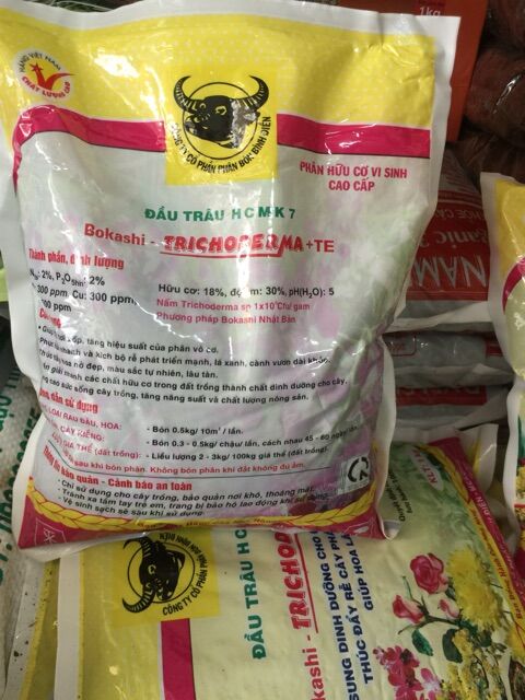Phân hữu cơ vi sinh trichoderma+ TE - gói 1kg ĐẦU TRÂU