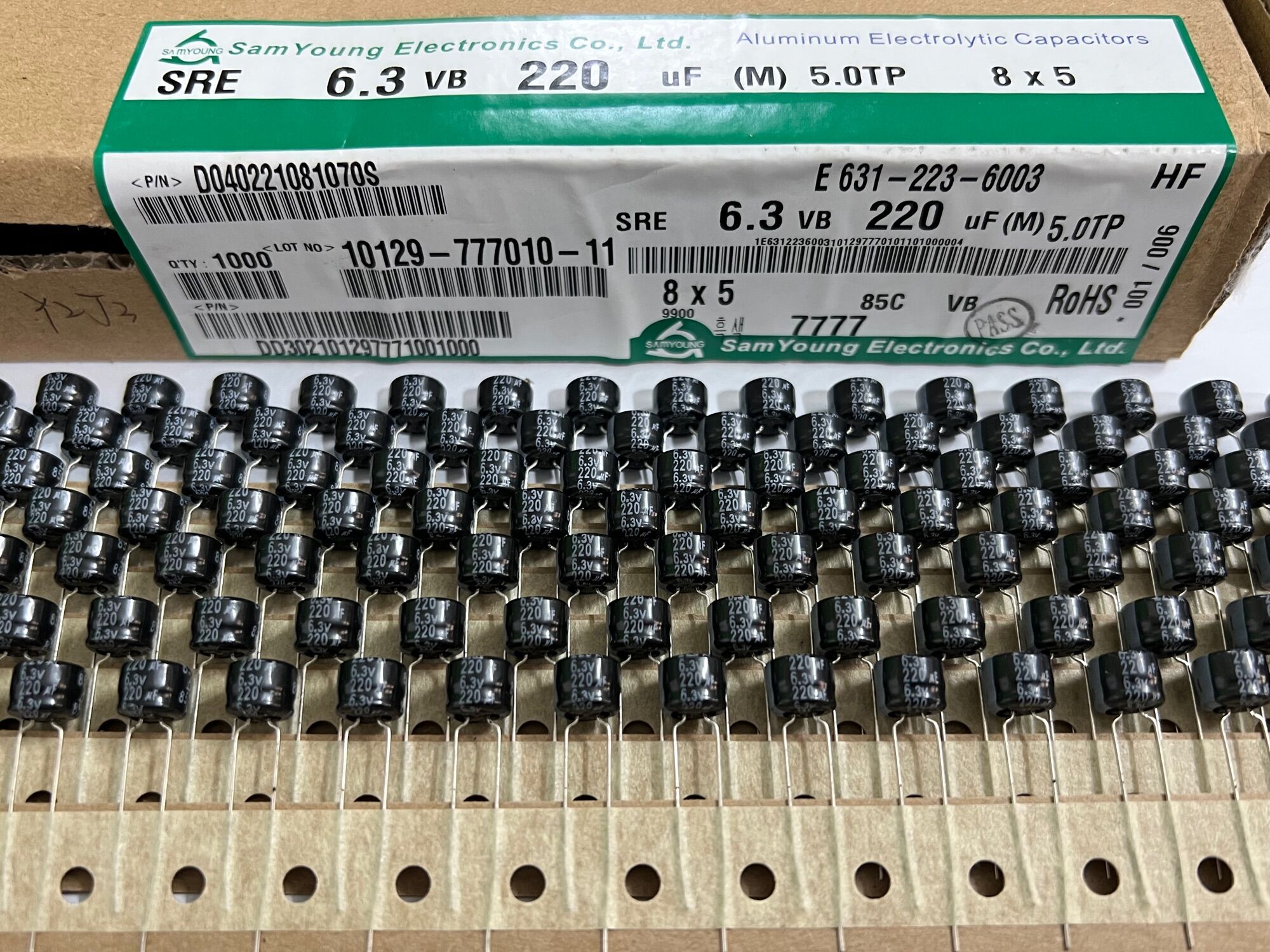 Set 20 tụ samyoung ( 6.3v 220uf , 6.3v 330uf , 6.3v 1000uf , 6.3v 5600uf )