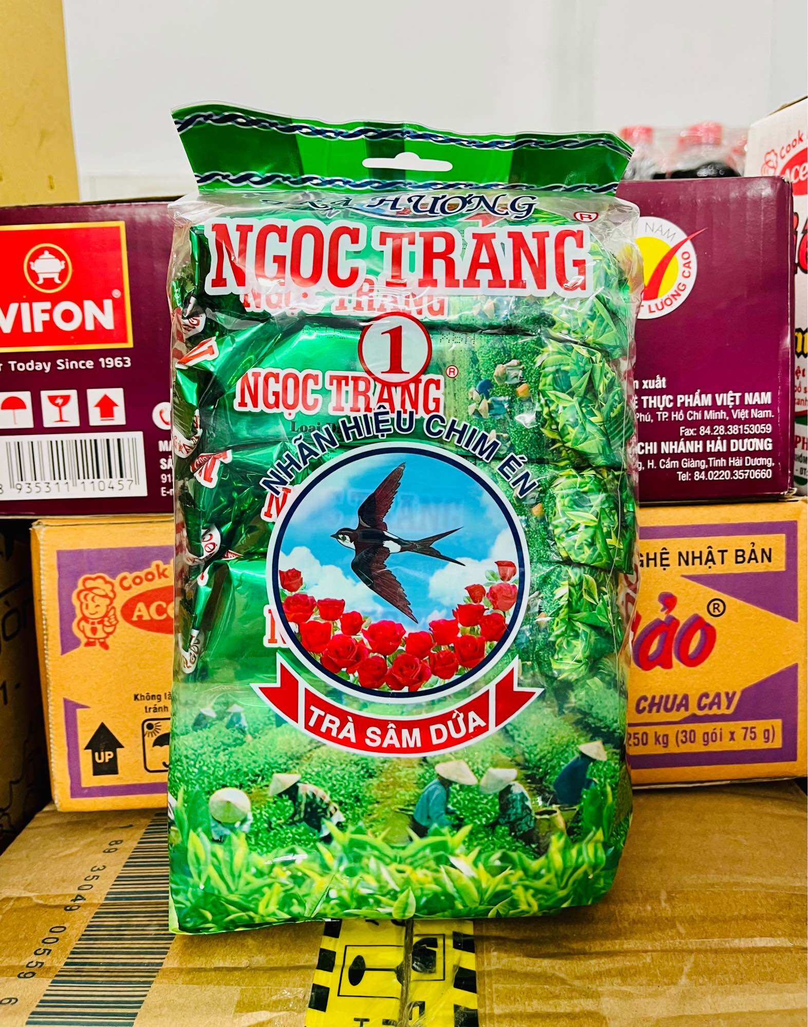 Lốc Trà Ngọc Trang vàng B’lao/Trà sâm dứa nhãn hiệu Chim én gói (6 gói x 70g)/(1 gói x 400g)