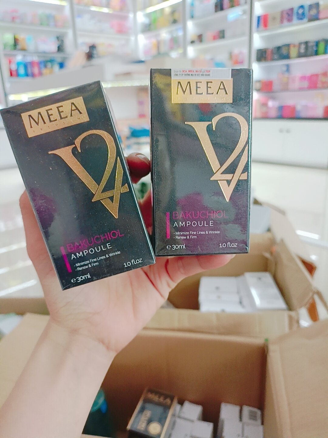 ( Mẫu mới 30g) Kem Face Trứng Cá Hồi DNA Pro Collagen Cream MeeA