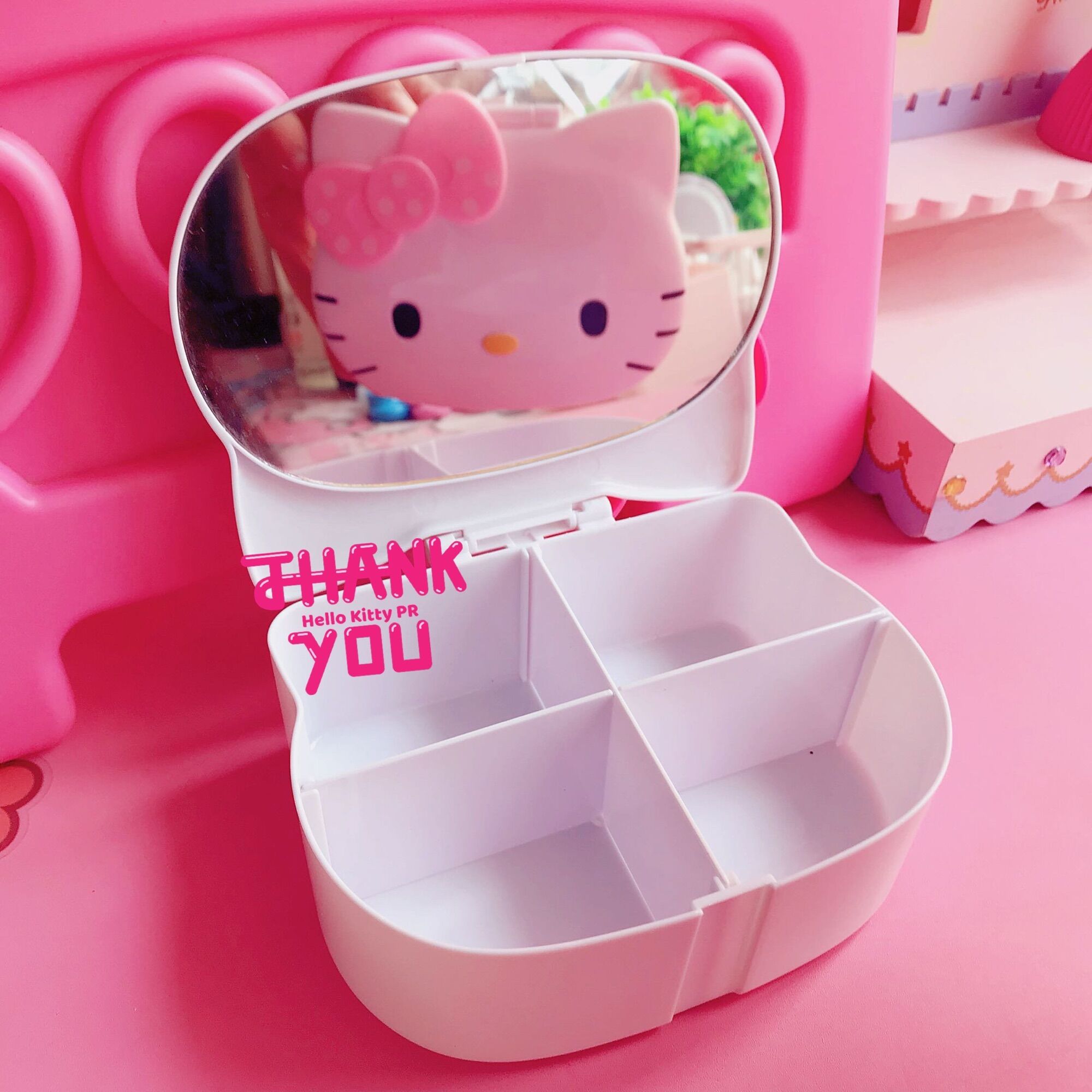 Hộp đựng đồ trang sức Hello Kitty