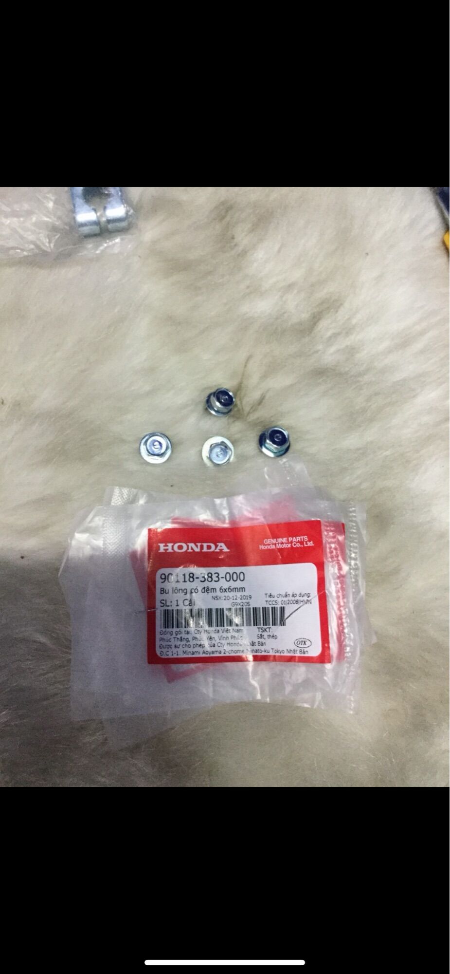 Ốc bắt Cạc Te Honda