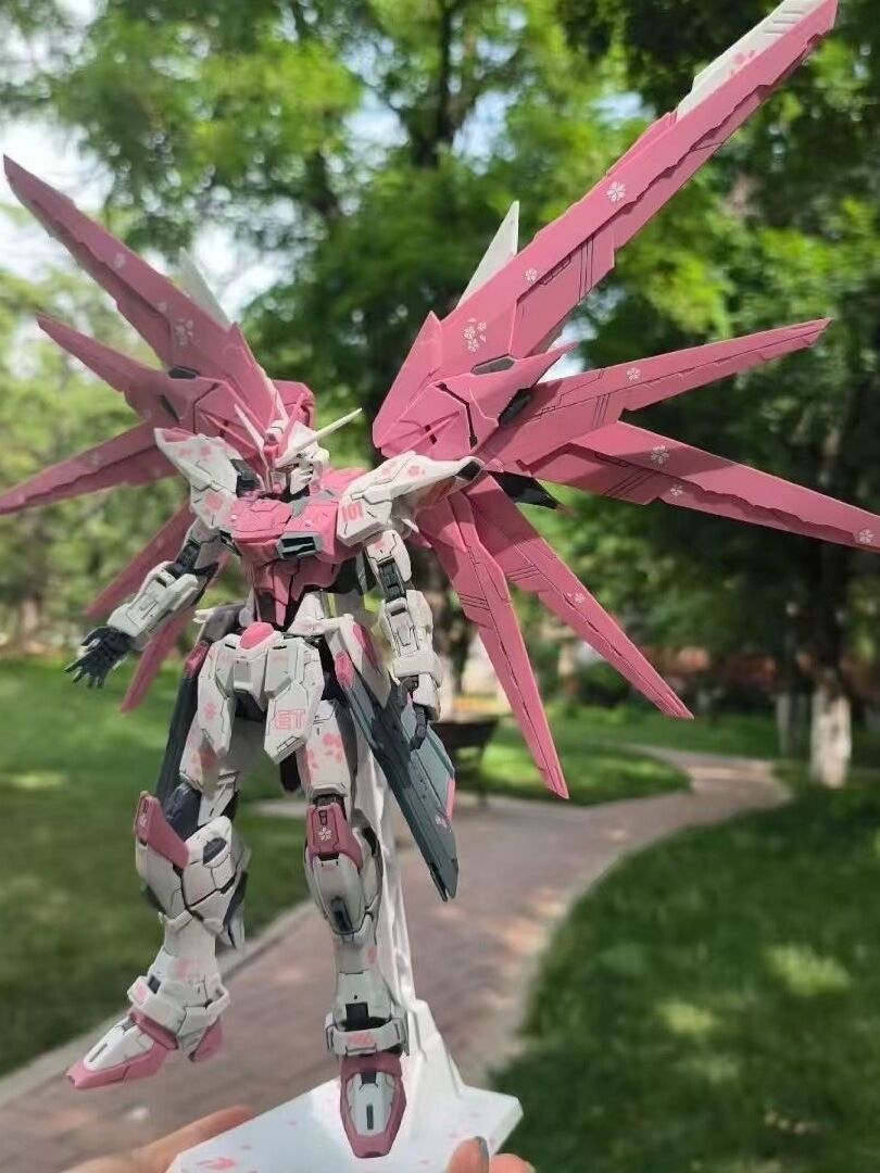 Bandai | Hình Mô Hình Gundam Exia Unicorn MGEX