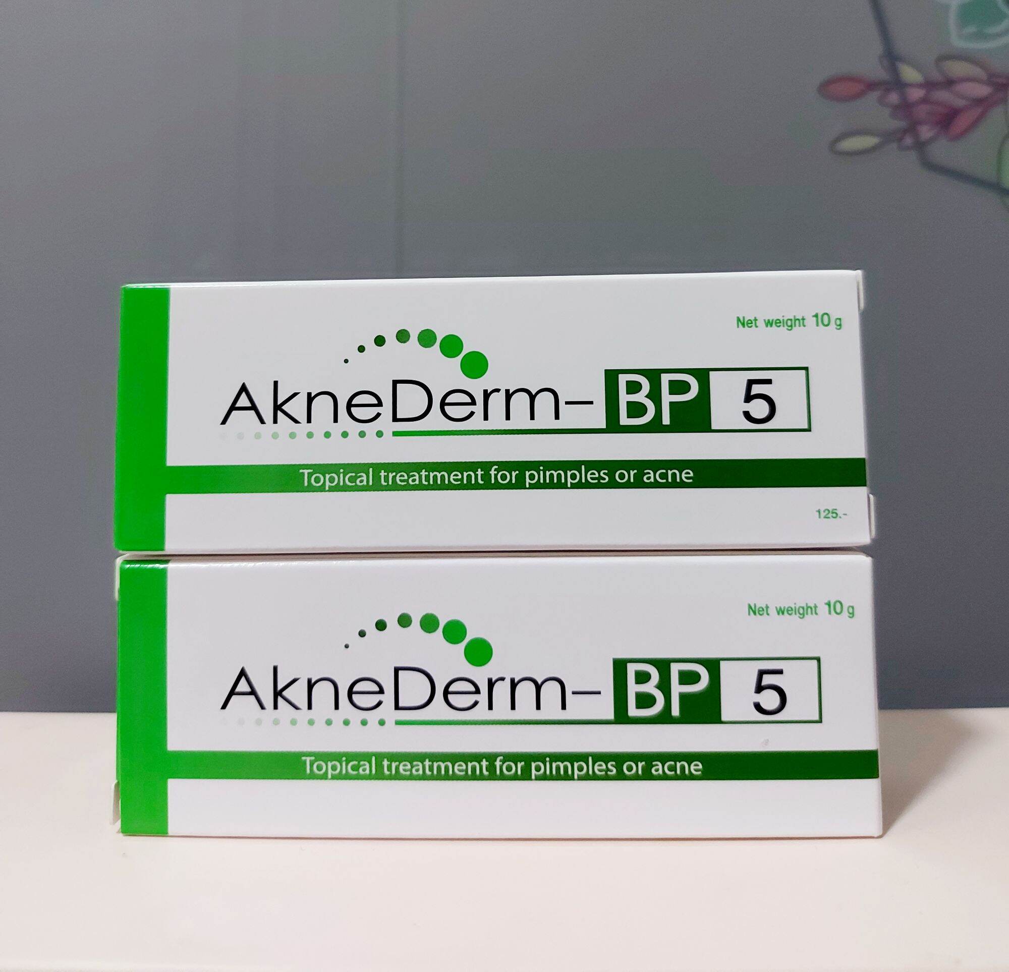 Kem chấm mụn viêm, mụn mủ AkneDerm BP5% 10g