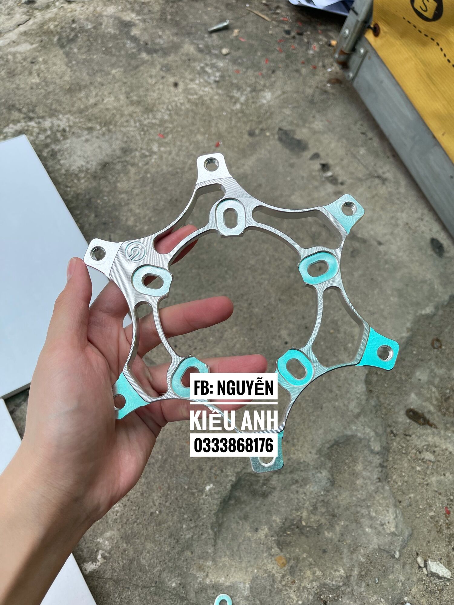 Lòng đĩa nhôm CNC 5 lổ gắn đĩa Winner / lòng đĩa cnc gắn xe máy