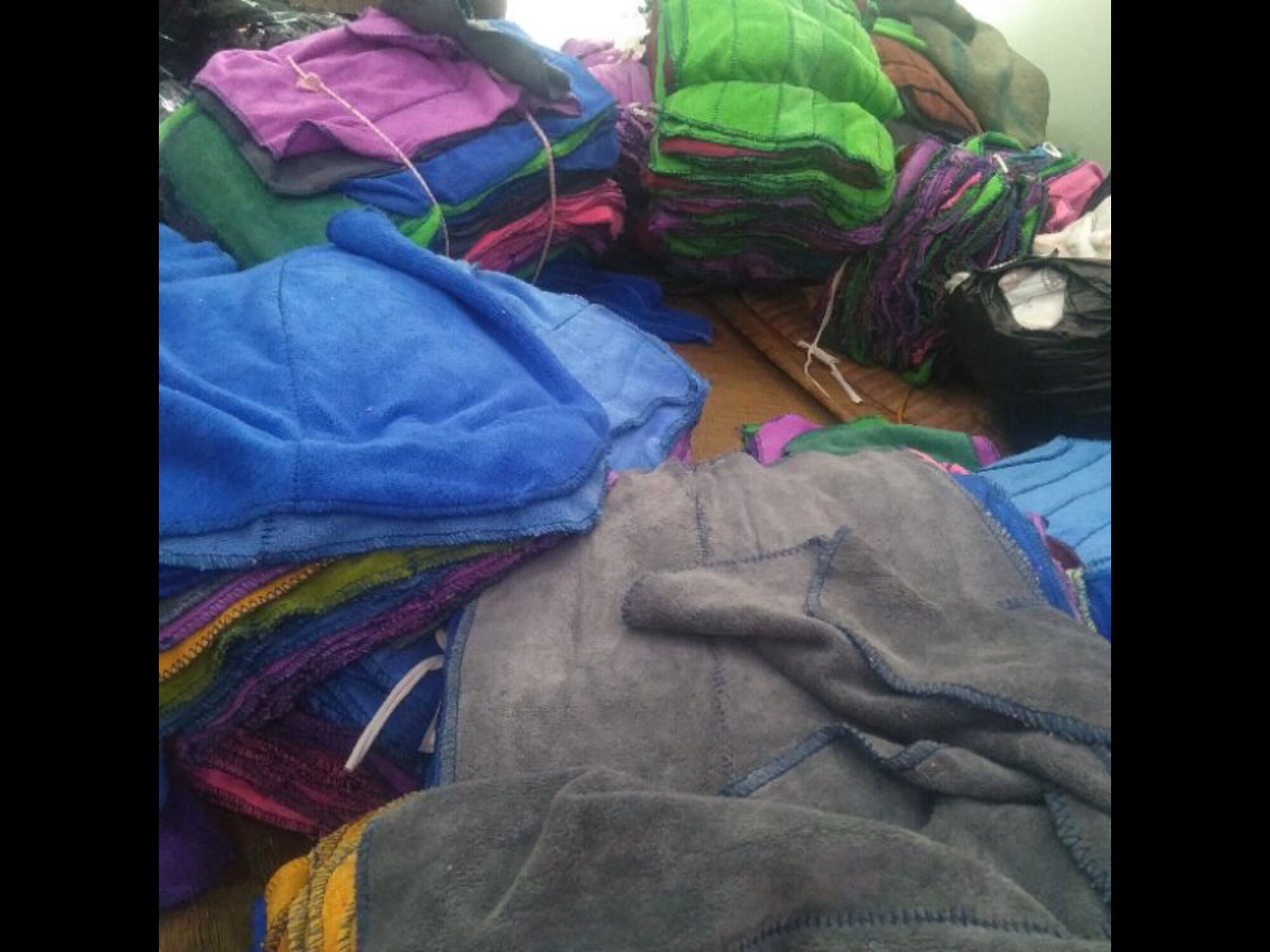 Khăn Lau Microfiber Nối Vải 55k/kg