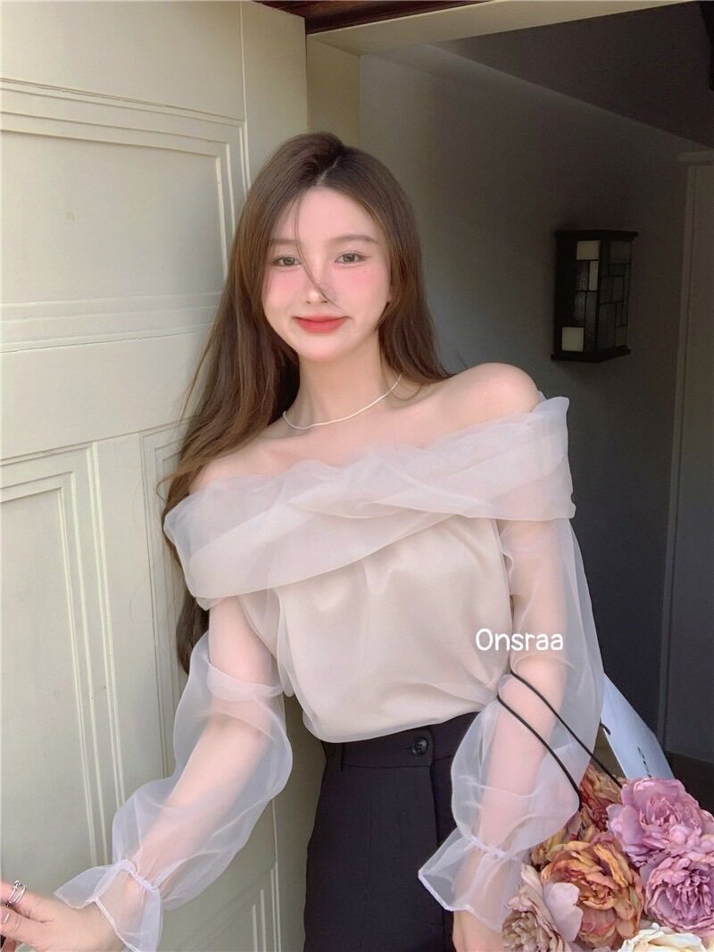 🌼🌼🌼áo hở vai chất tơ óng xinh tuyệt vời🌼🌼🤣